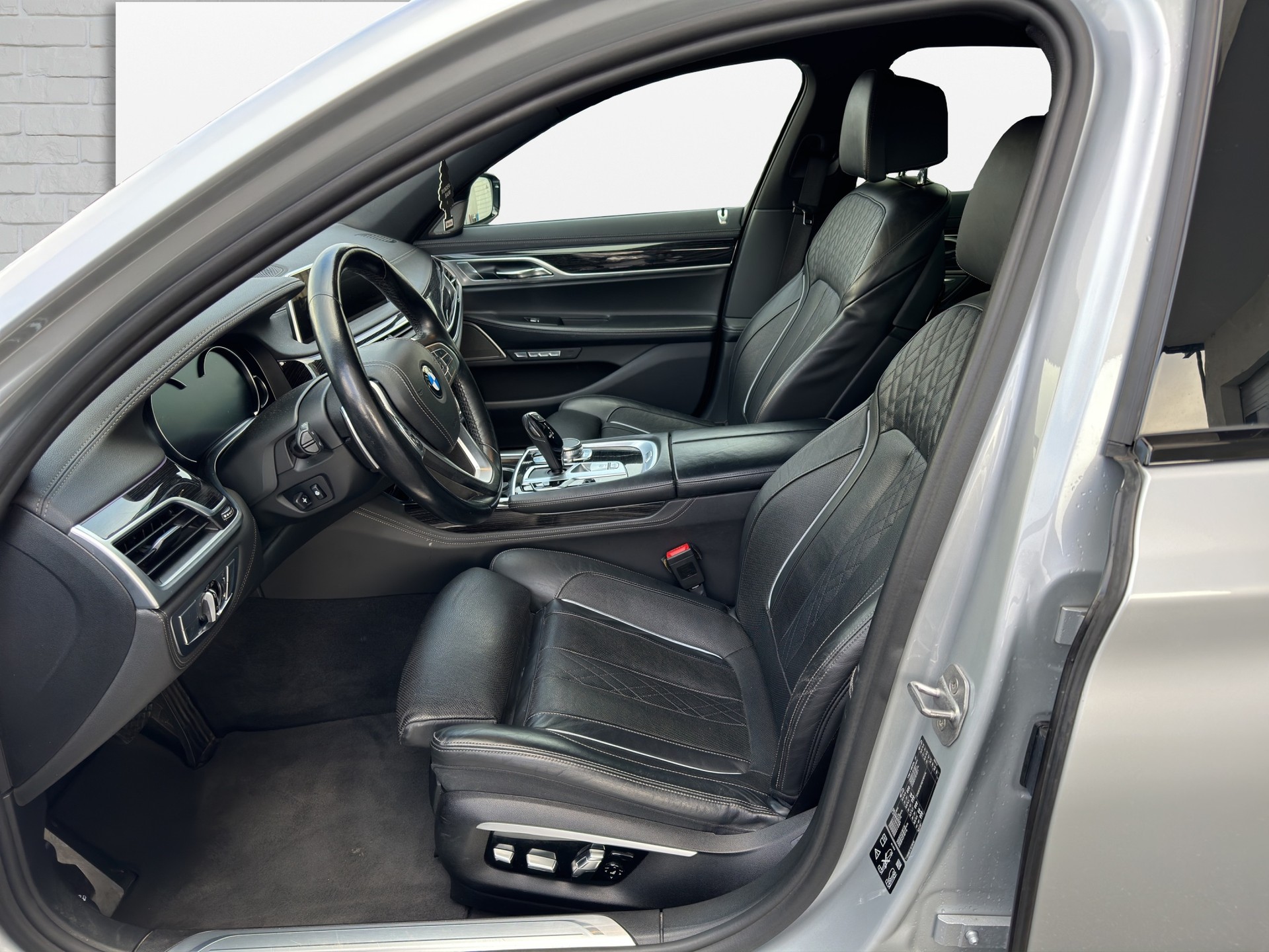 BMW 730d xDrive Steptronic-image-8