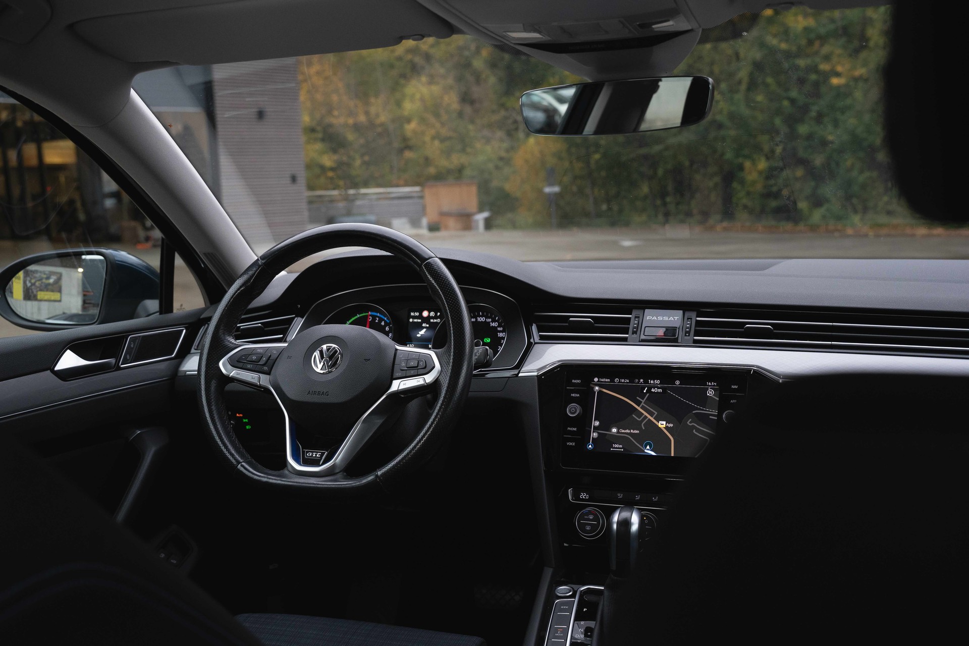 VW Passat Variant 1.4 TSI GTE Hybrid DSG-image-9
