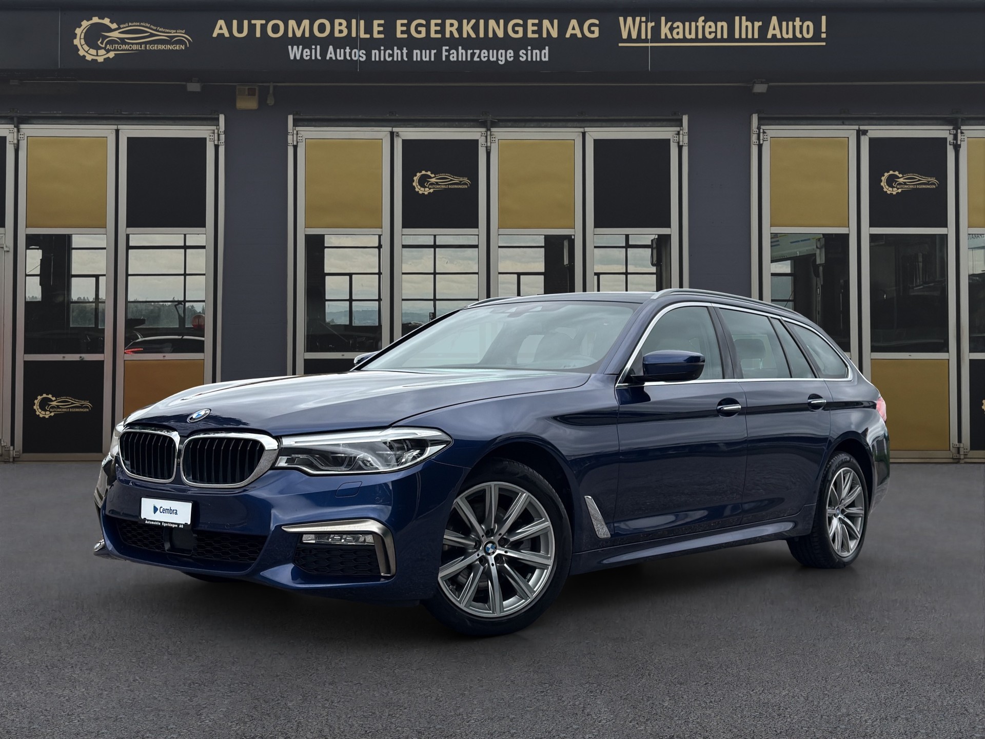 BMW 520d xDrive paddles Touring M Sport-image-0
