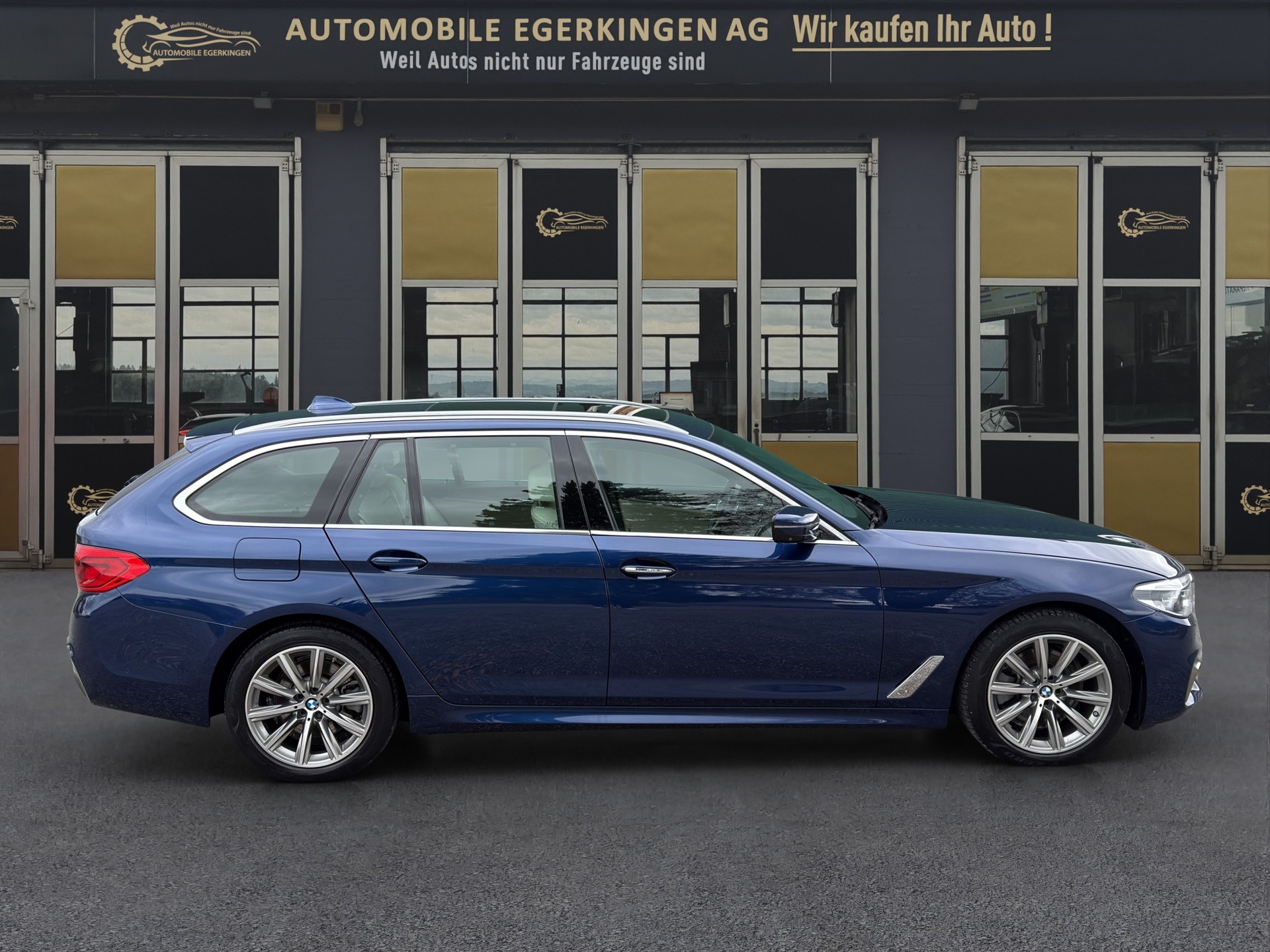 BMW 520d xDrive paddles Touring M Sport-image-3