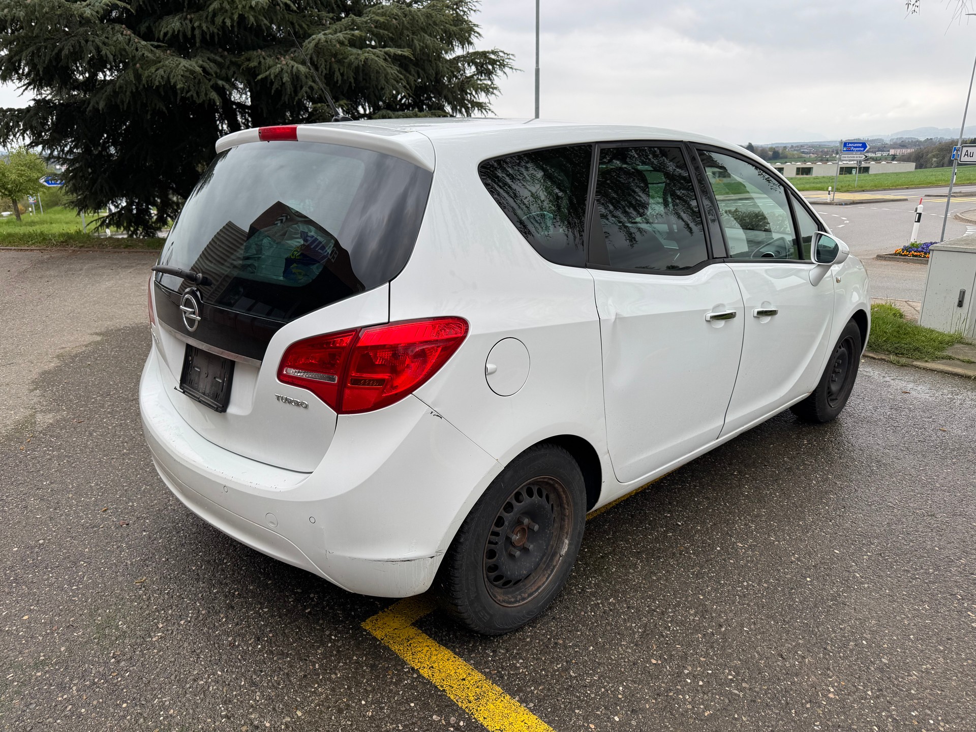 OPEL Meriva 1.4 Turbo Cosmo-image-6