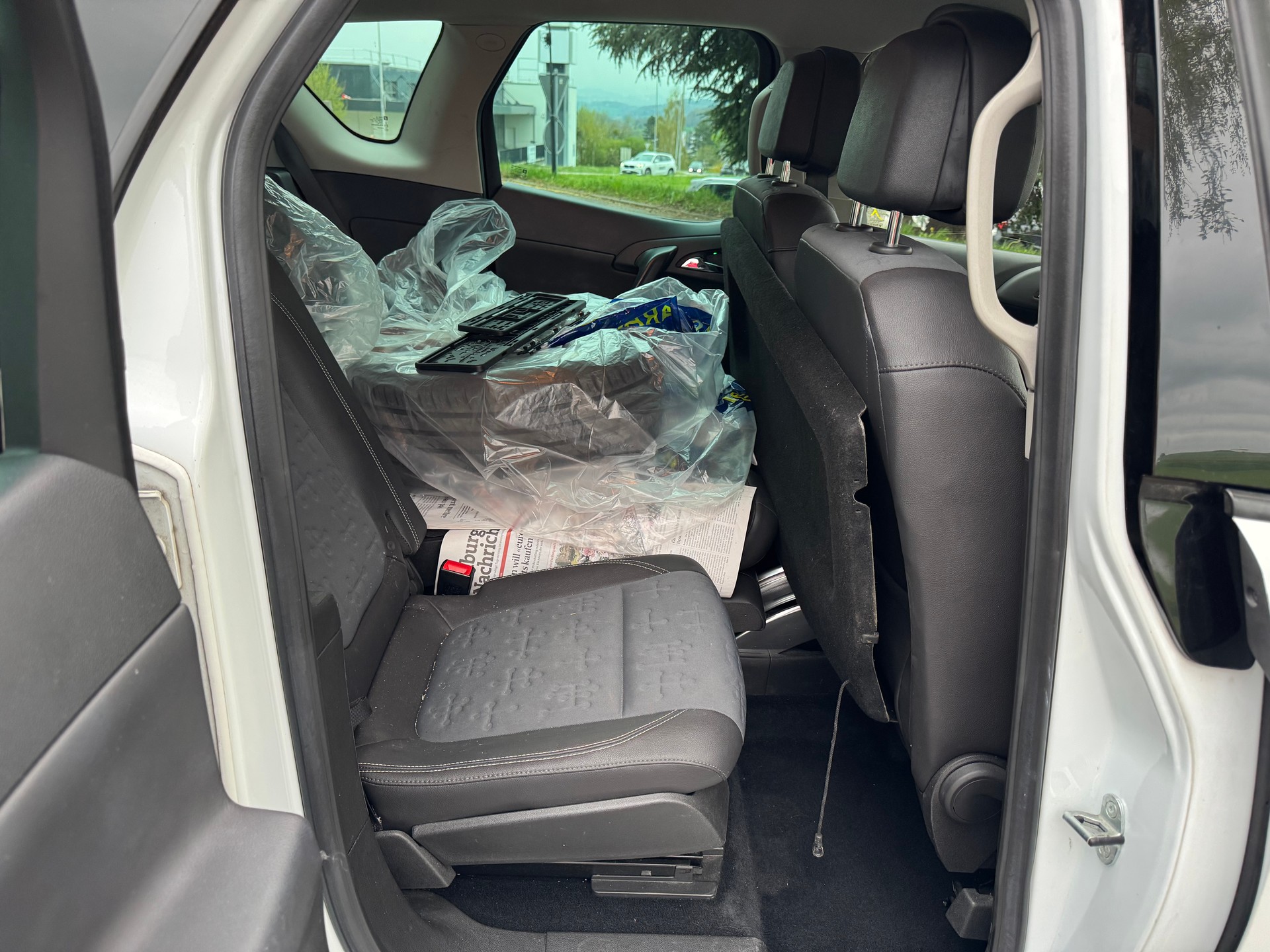 OPEL Meriva 1.4 Turbo Cosmo-image-5