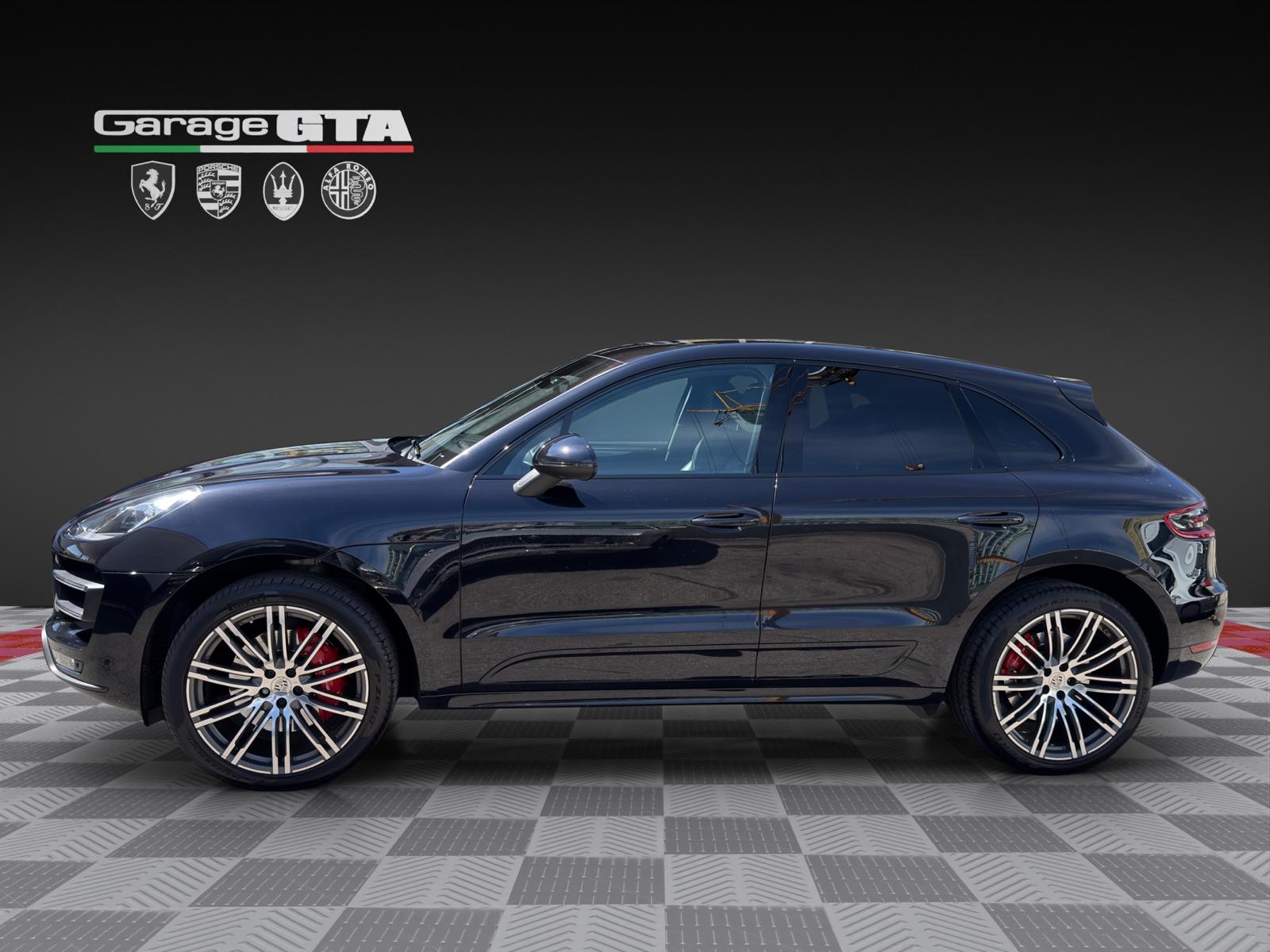 PORSCHE Macan Turbo PDK-showroom-element-1
