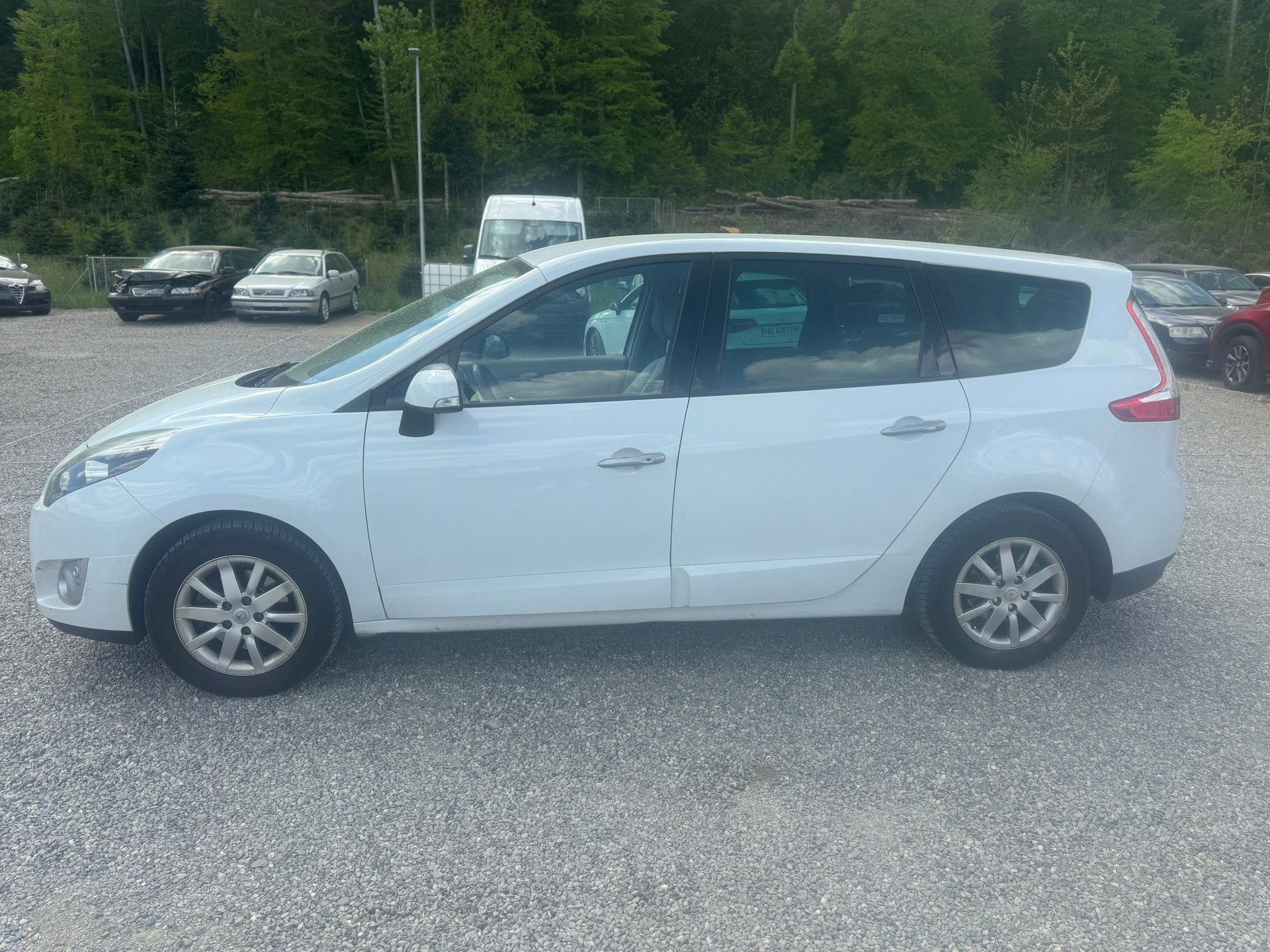 RENAULT Grand Scénic 2.0 16V Expression X-Tronic CVT-image-4