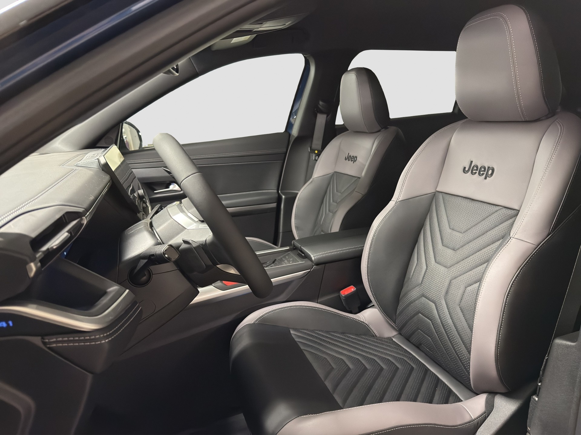 JEEP Compass First Edition-image-8
