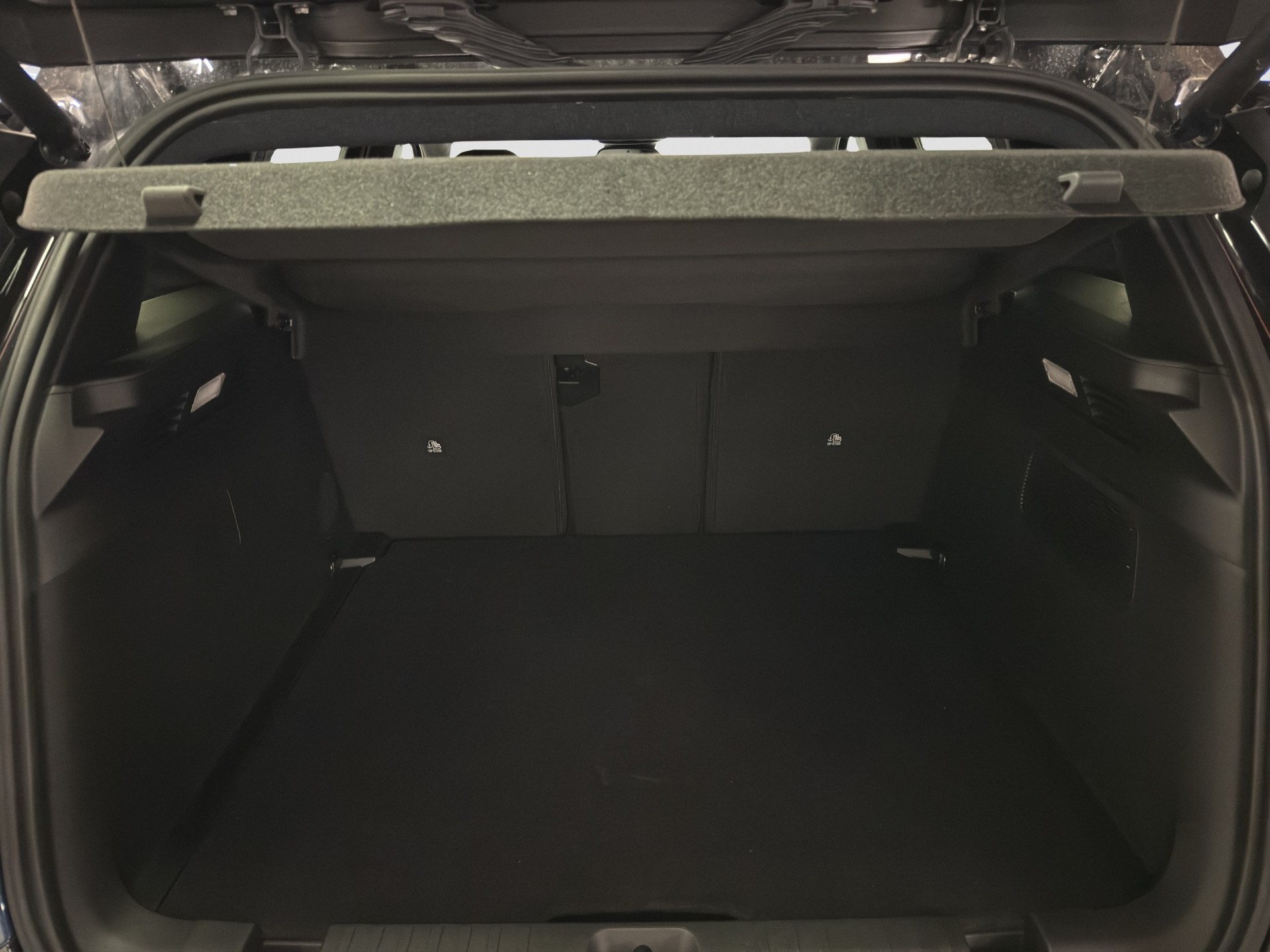 JEEP Compass First Edition-image-15