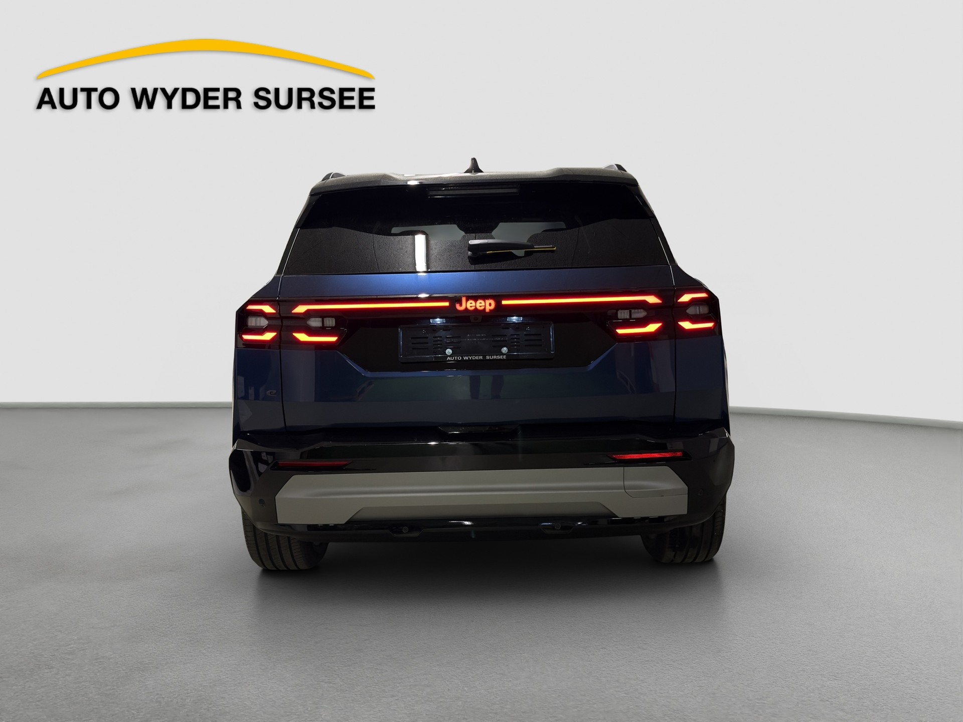 JEEP Compass First Edition-image-4