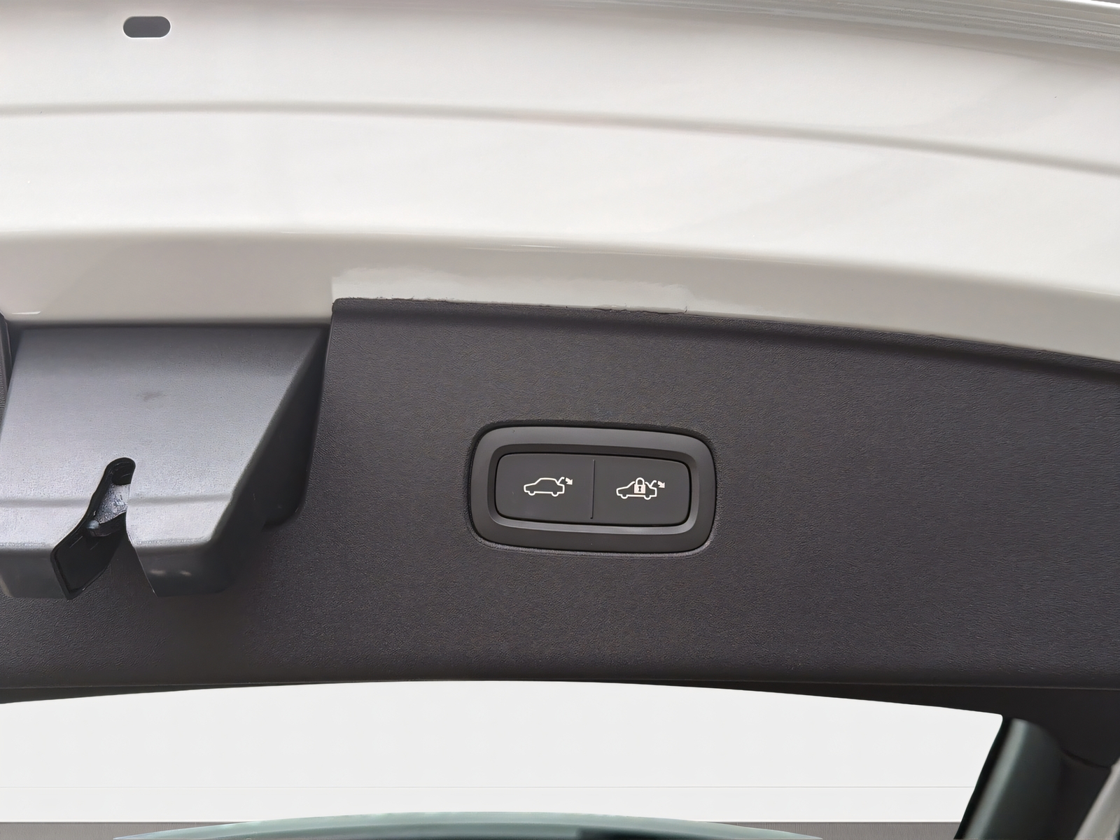 VOLVO EX 90 Twin Performance Ultra AWDD-image-15