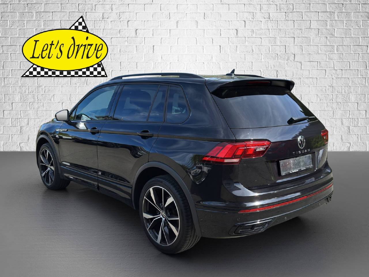VW Tiguan 2.0 TSI R-Line DSG-image-3