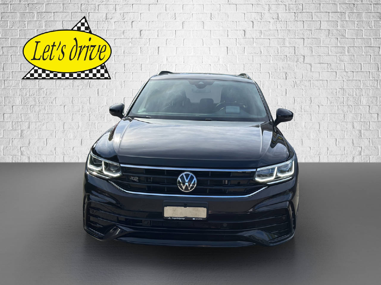 VW Tiguan 2.0 TSI R-Line DSG-image-1