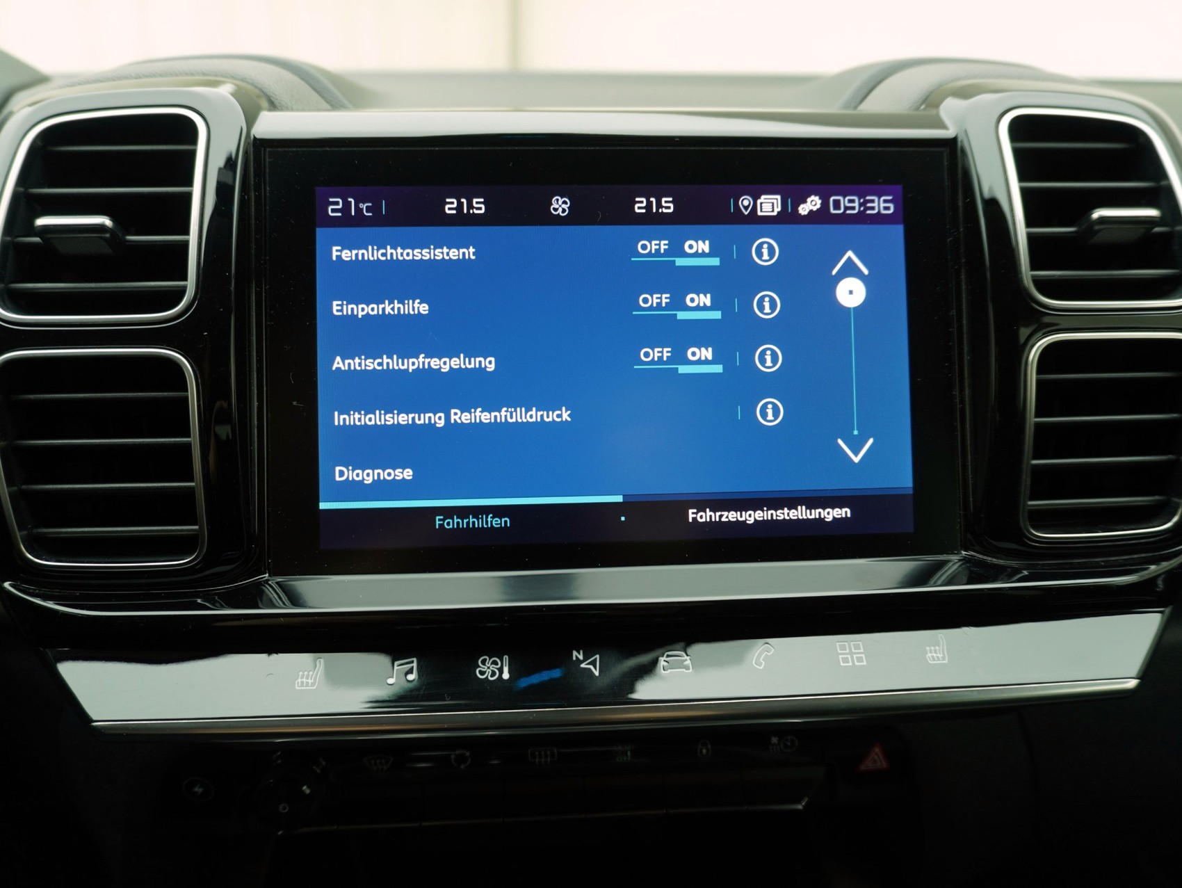 CITROEN C5 Aircross 1.6 Plug-in Hybrid Swiss Edition-image-18