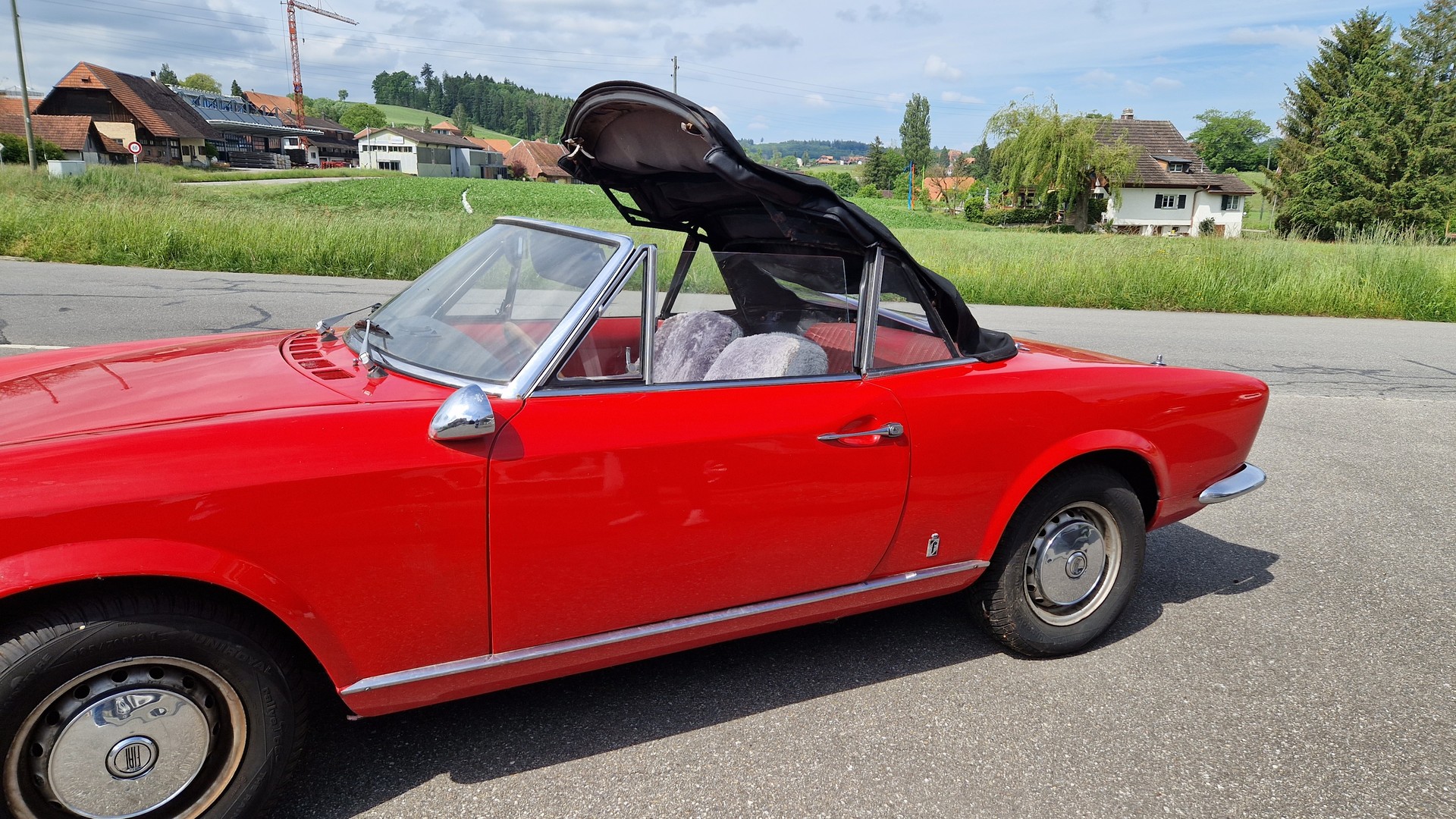 FIAT 124 Spider-image-3