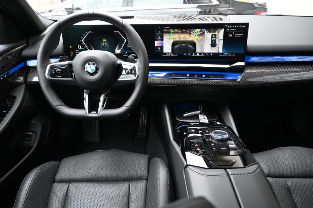 BMW 540d xDrive 48V Touring M Sport Pro Steptronic-image-21