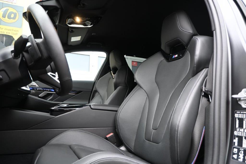 BMW 540d xDrive 48V Touring M Sport Pro Steptronic-image-17