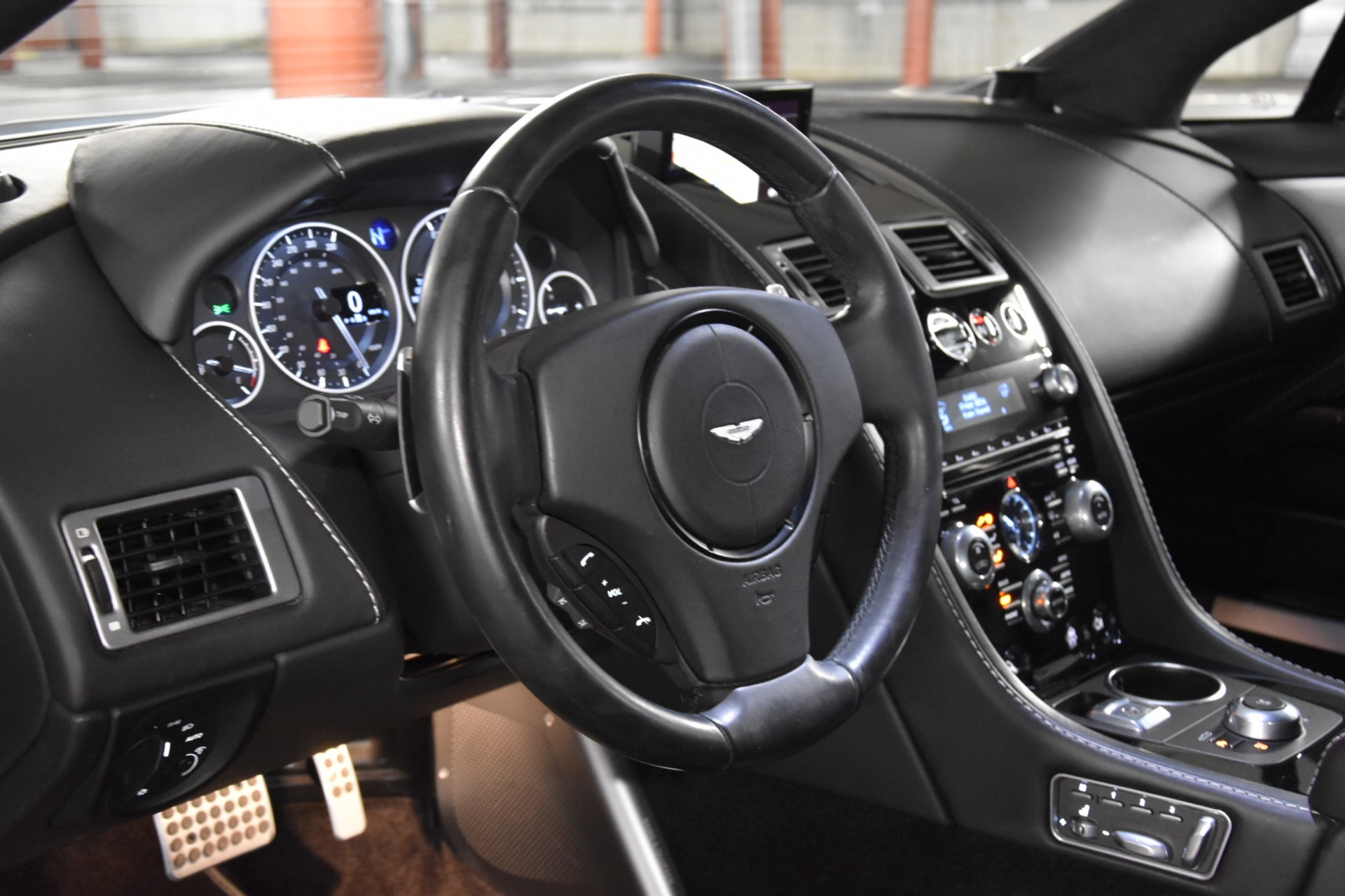 ASTON MARTIN Rapide S 5.9 V12 Touchtronic 2-image-21