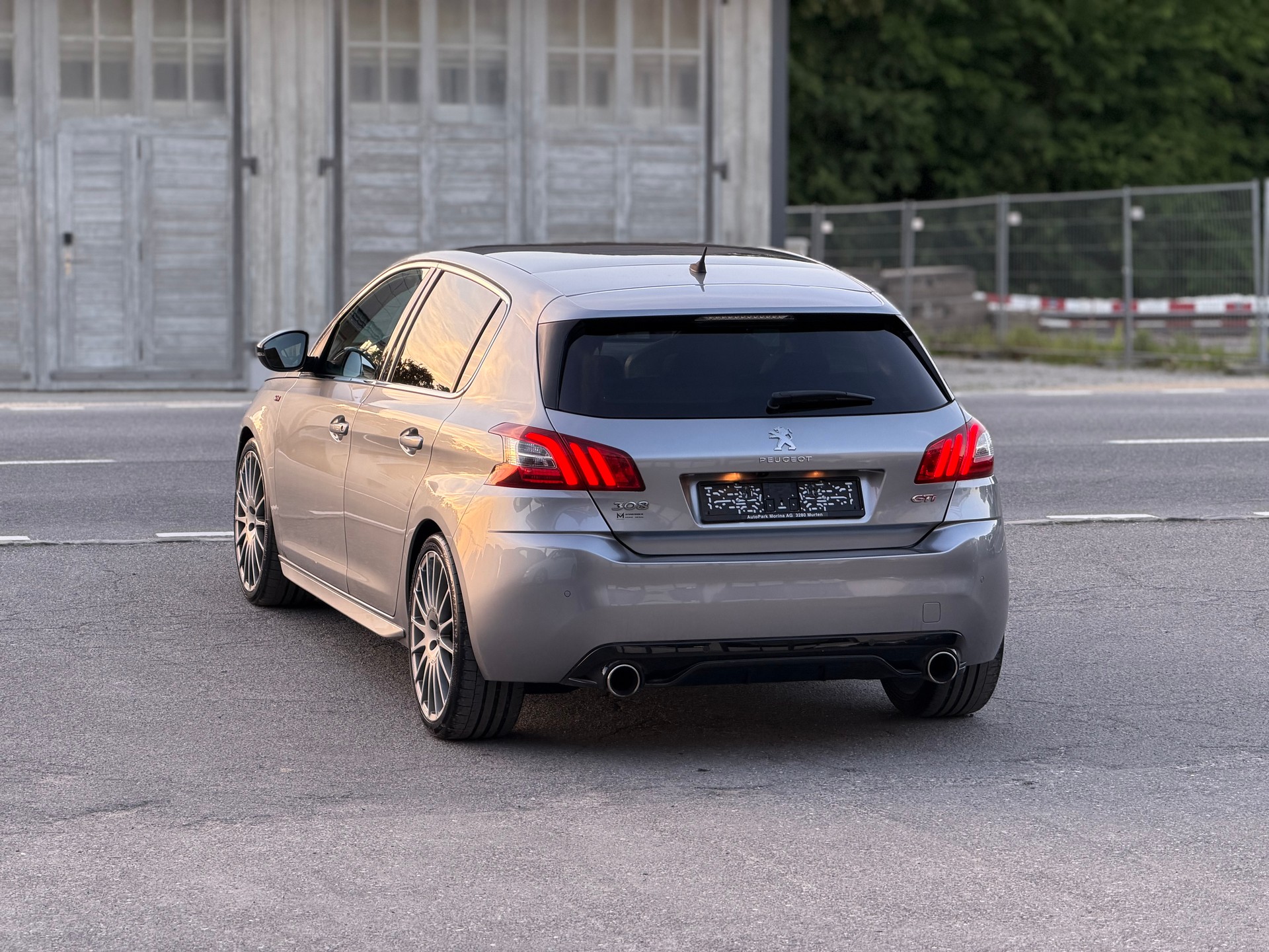 PEUGEOT 308 1.6 GTi-image-6