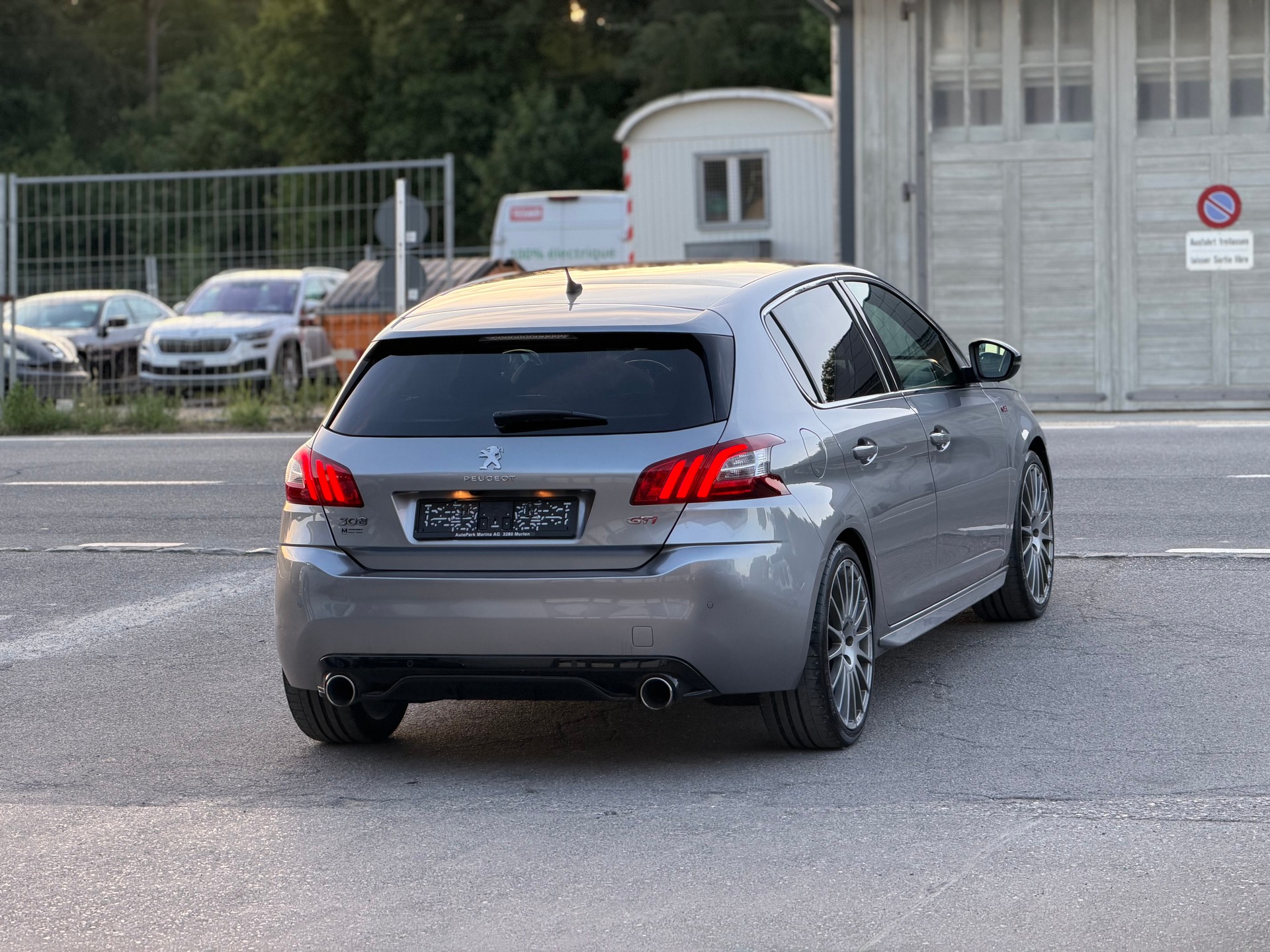 PEUGEOT 308 1.6 GTi-image-4