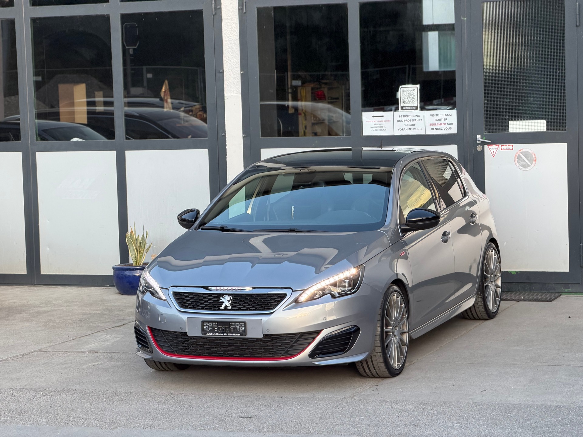 PEUGEOT 308 1.6 GTi-image-1