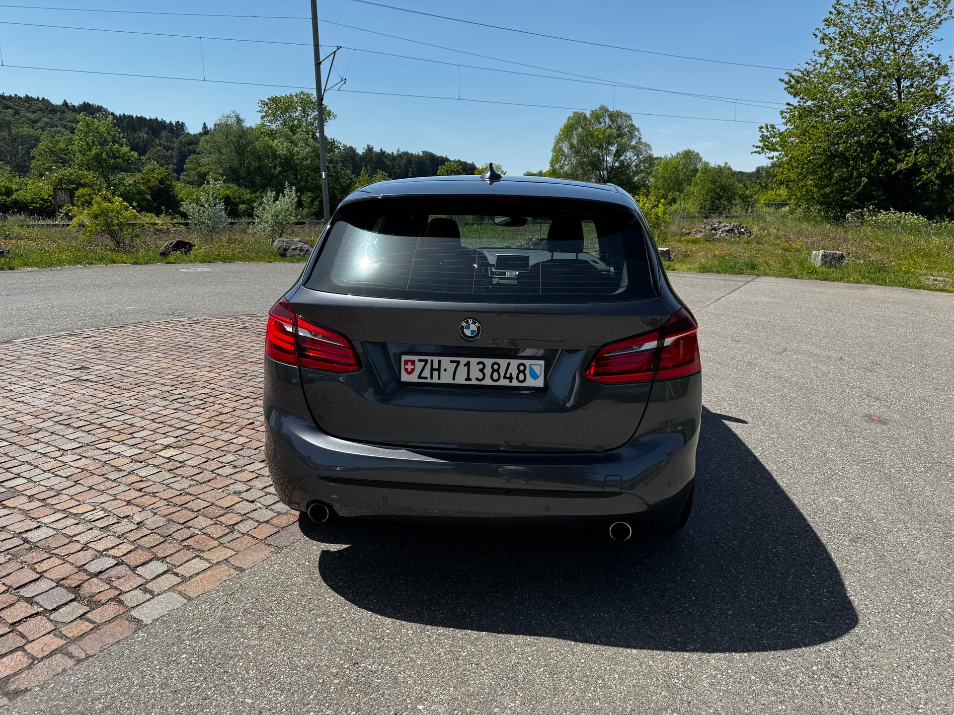BMW 220d xDrive SAG-image-4