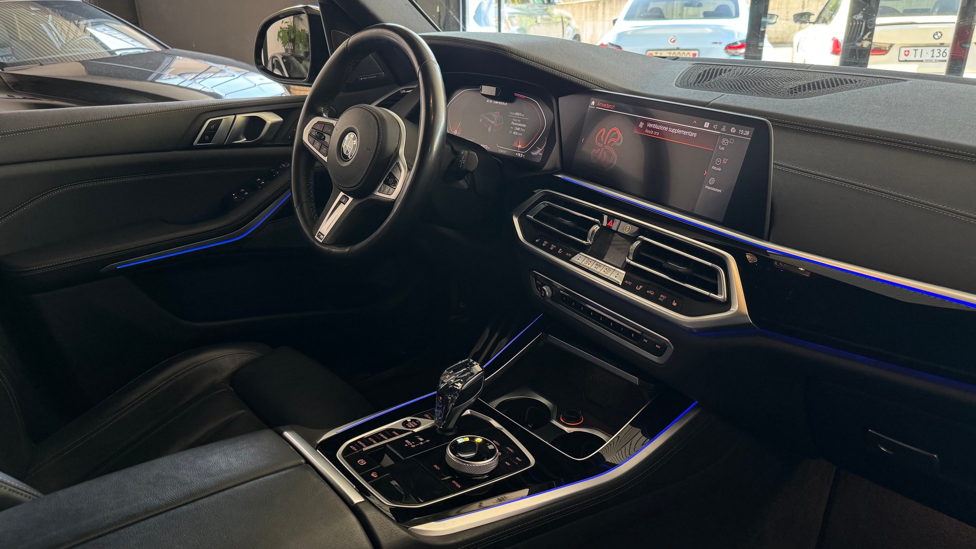 BMW X5 xDrive M50d Steptronic-image-7