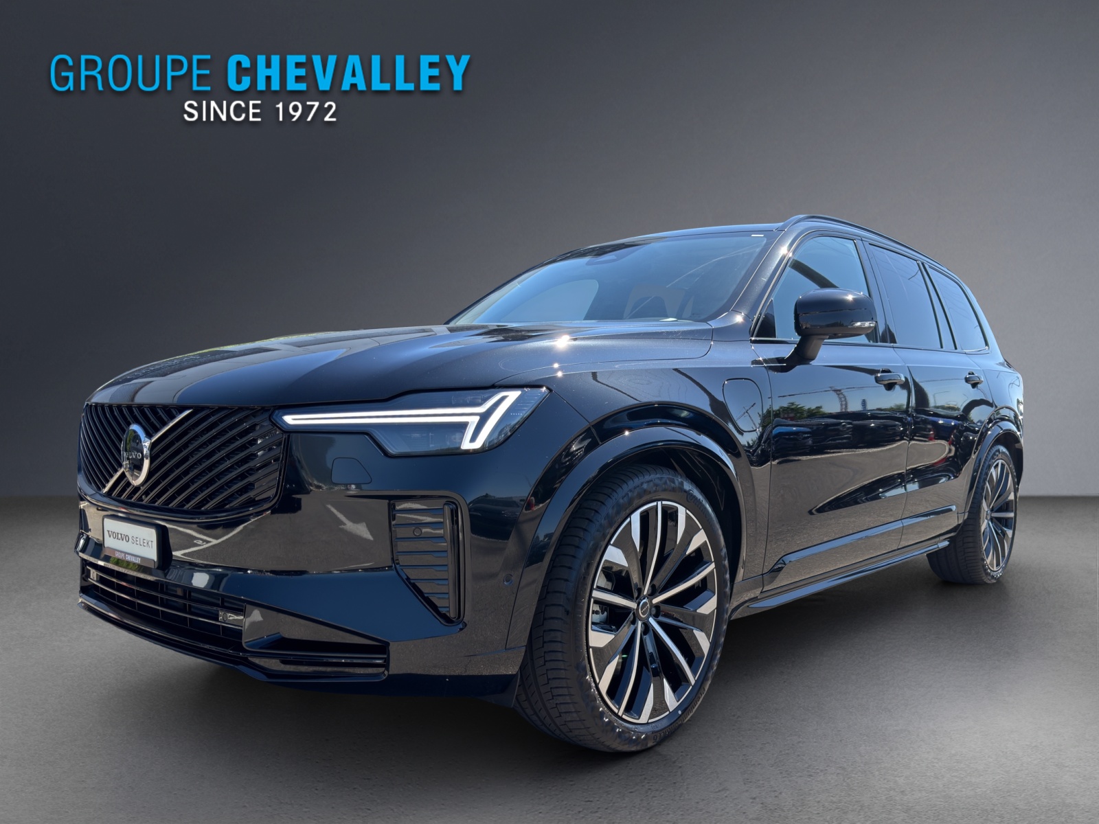 Photo VOLVO XC90 XC90 T8 eAWD PluginHybrid Plus Dark Geartronic