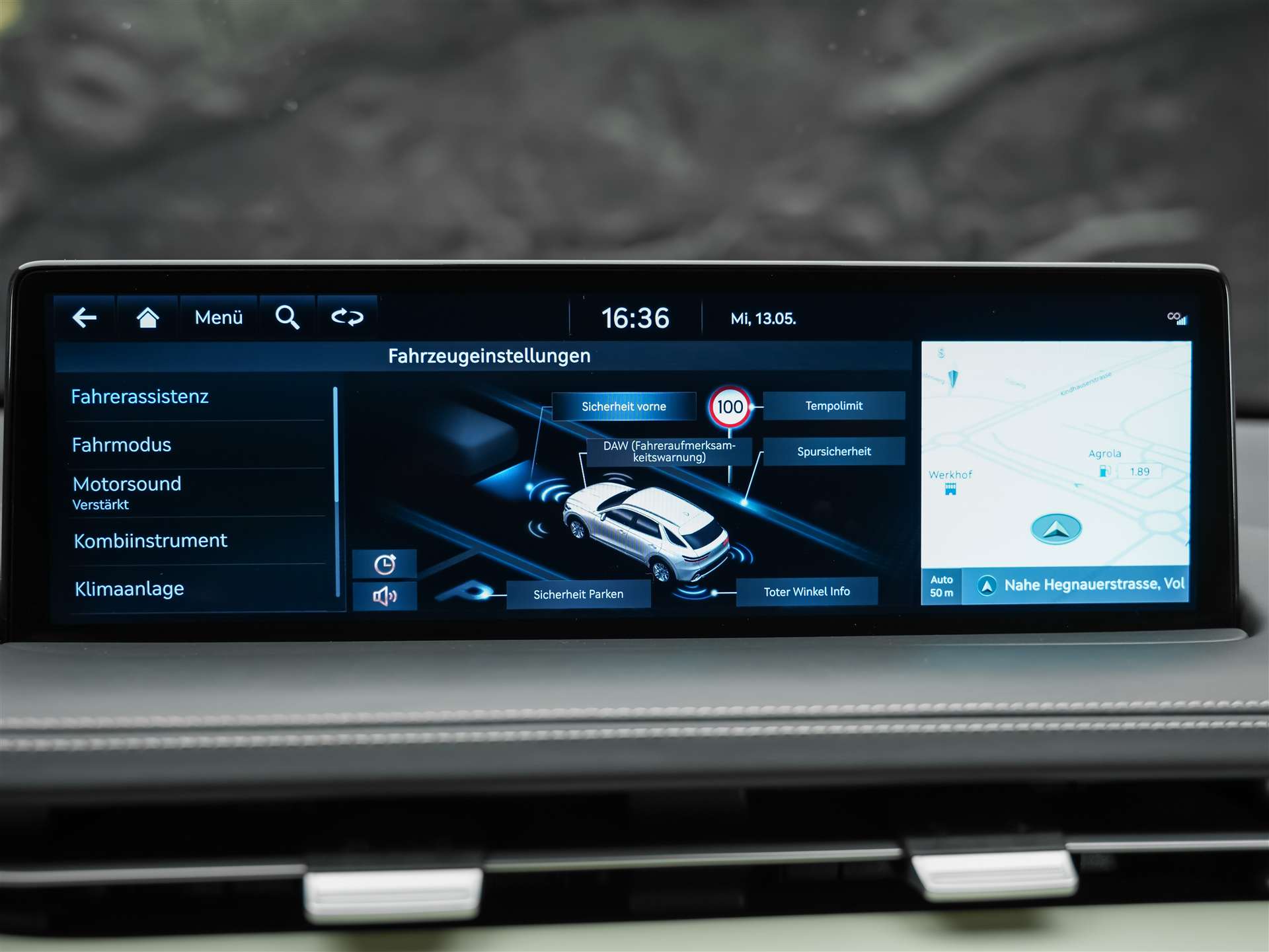 GENESIS GV70 2.5 TGDI Luxury AT8 AWD *Panorama*Lexicon*Massage*Sitzlüftung*-image-37