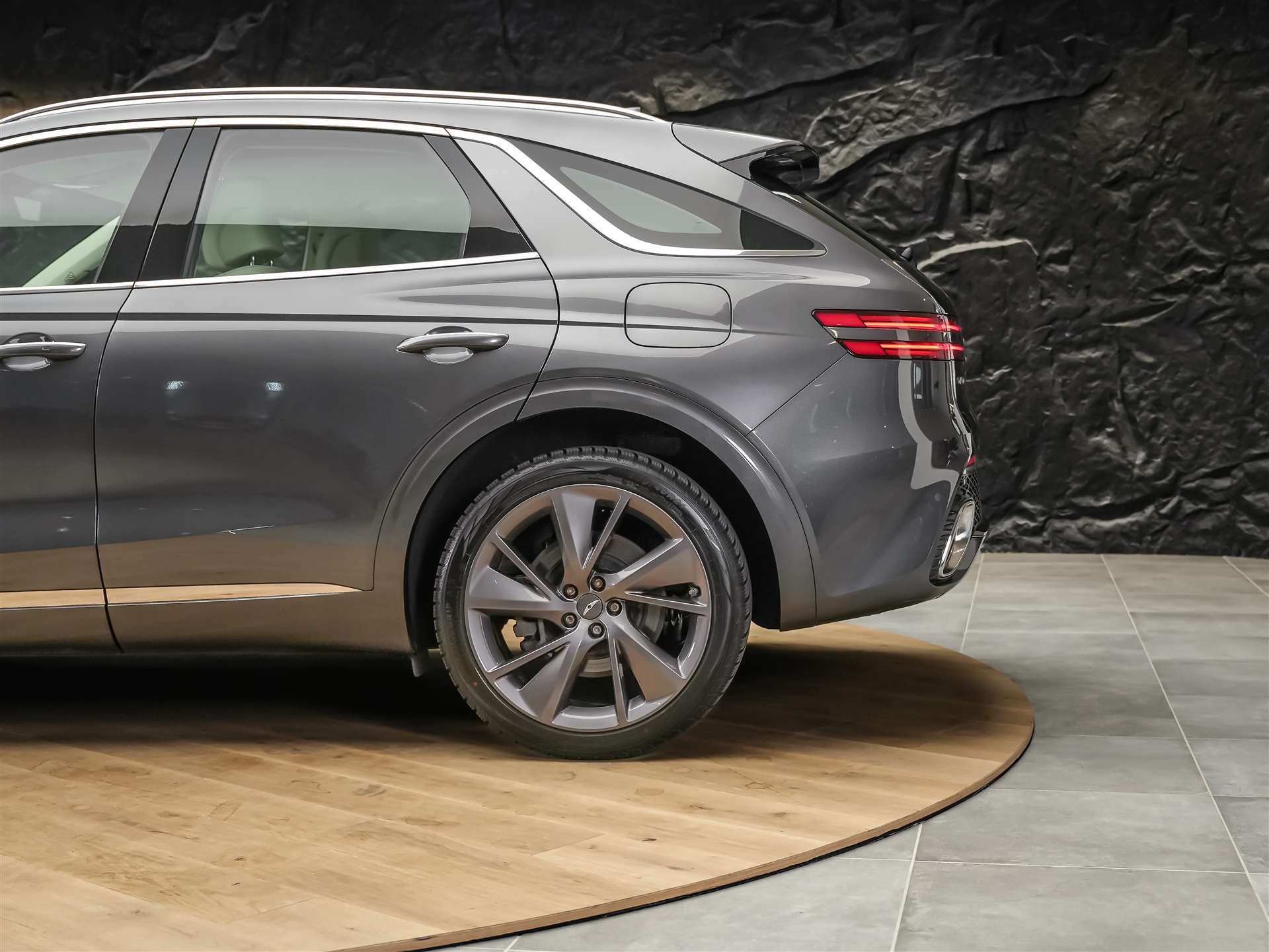 GENESIS GV70 2.5 TGDI Luxury AT8 AWD *Panorama*Lexicon*Massage*Sitzlüftung*-image-19