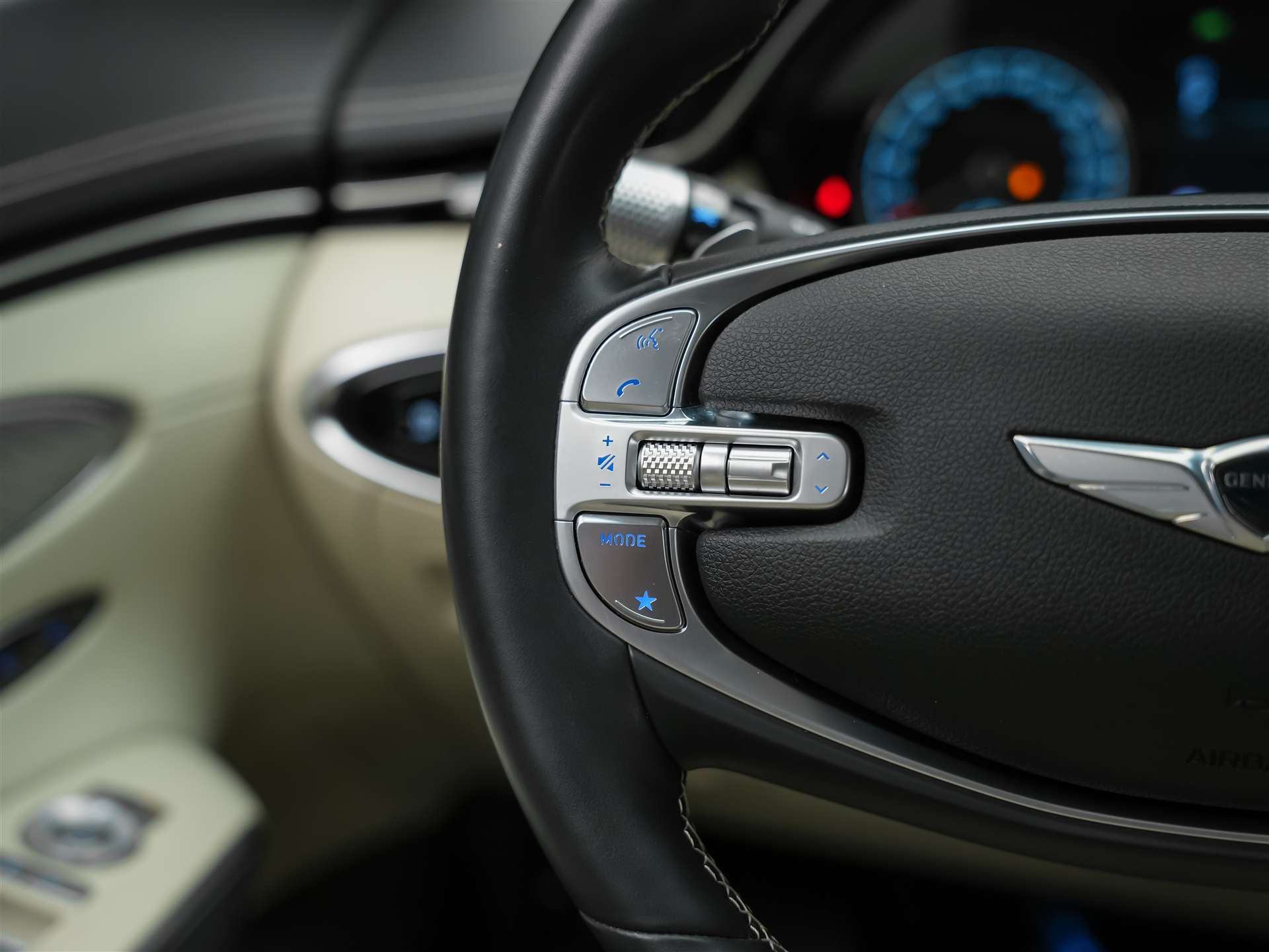 GENESIS GV70 2.5 TGDI Luxury AT8 AWD *Panorama*Lexicon*Massage*Sitzlüftung*-image-30