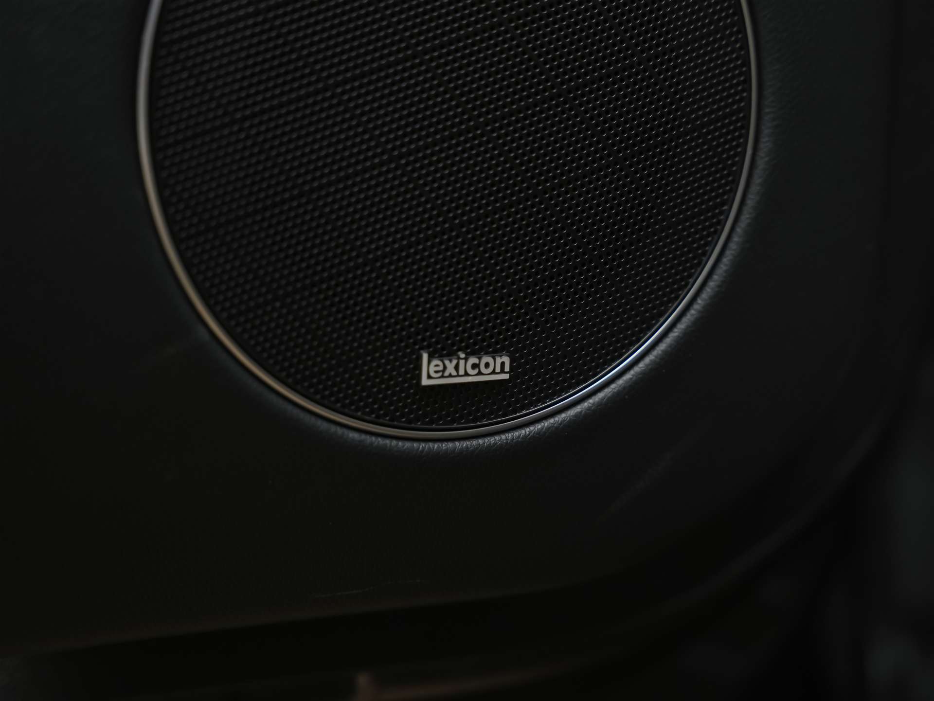 GENESIS GV70 2.5 TGDI Luxury AT8 AWD *Panorama*Lexicon*Massage*Sitzlüftung*-image-28