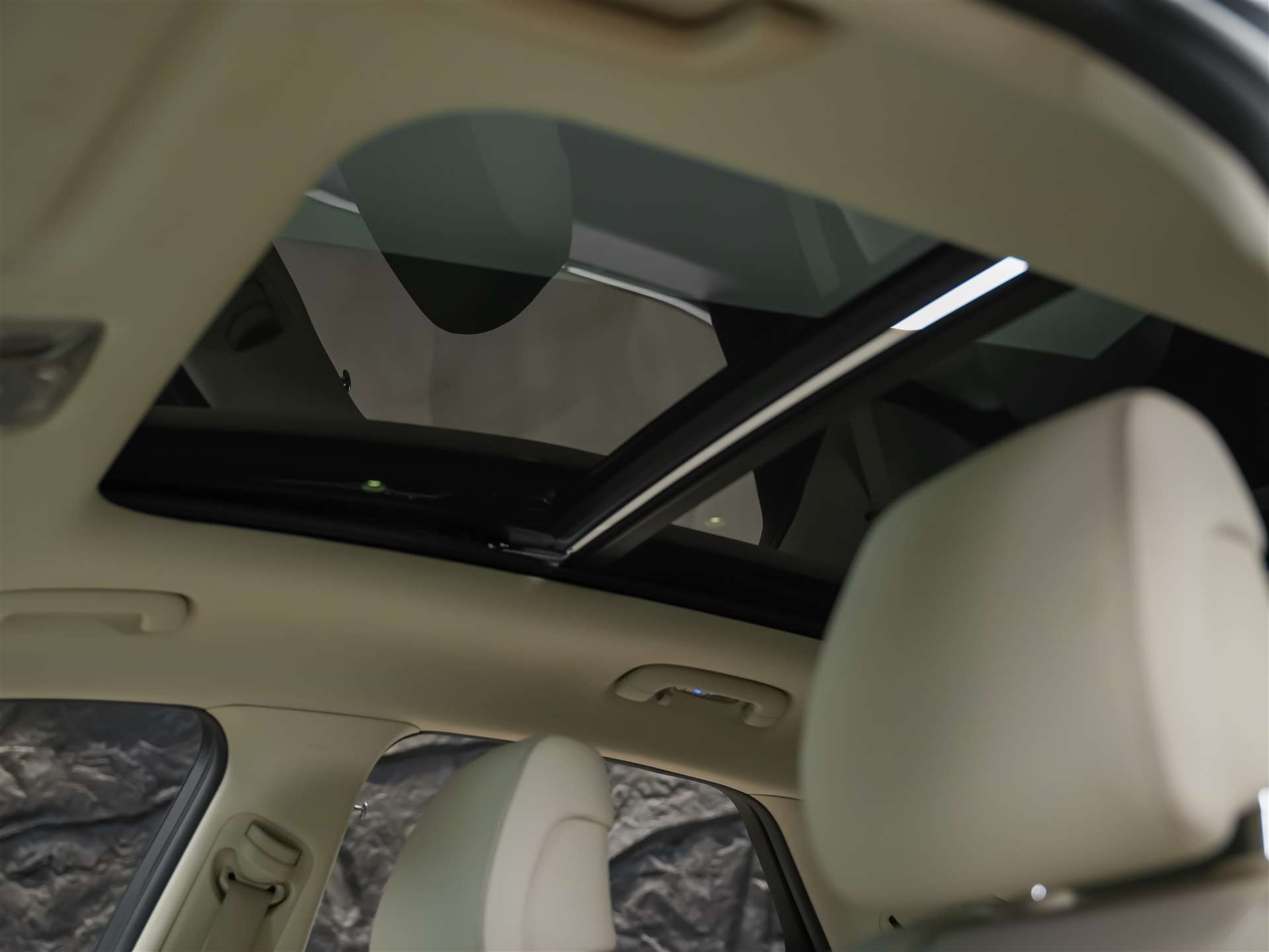 GENESIS GV70 2.5 TGDI Luxury AT8 AWD *Panorama*Lexicon*Massage*Sitzlüftung*-image-11