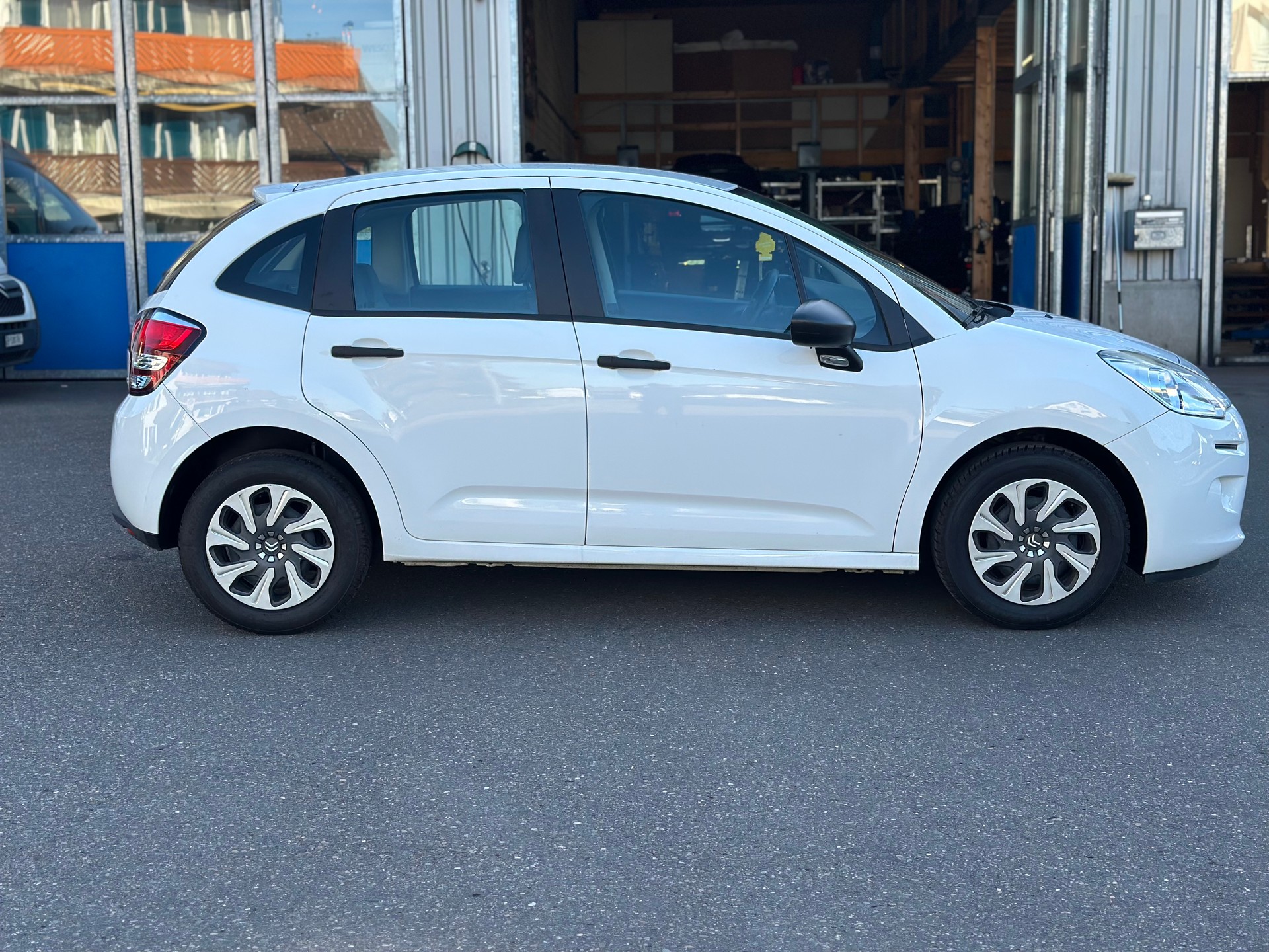 CITROEN C3 1.0i Tonic-image-4