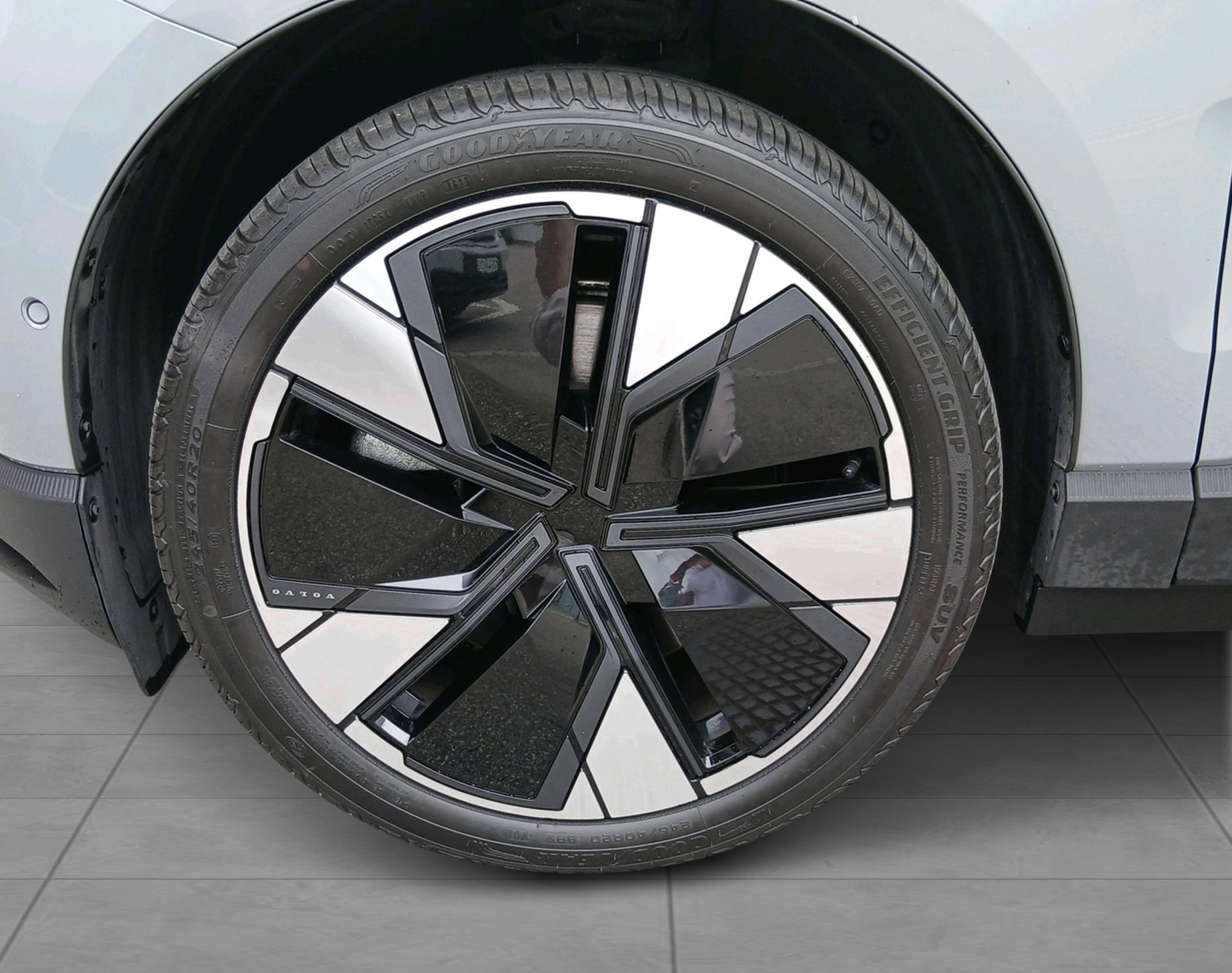 VOLVO EX 30 E60 Twin Ultra AWD-image-10