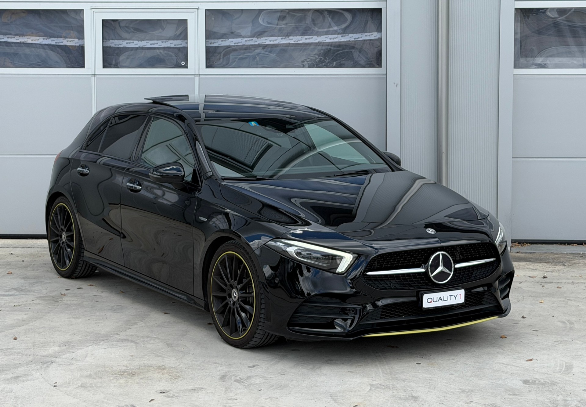 MERCEDES-BENZ A 250 4Matic AMG Line 4Matic 7G-DCT