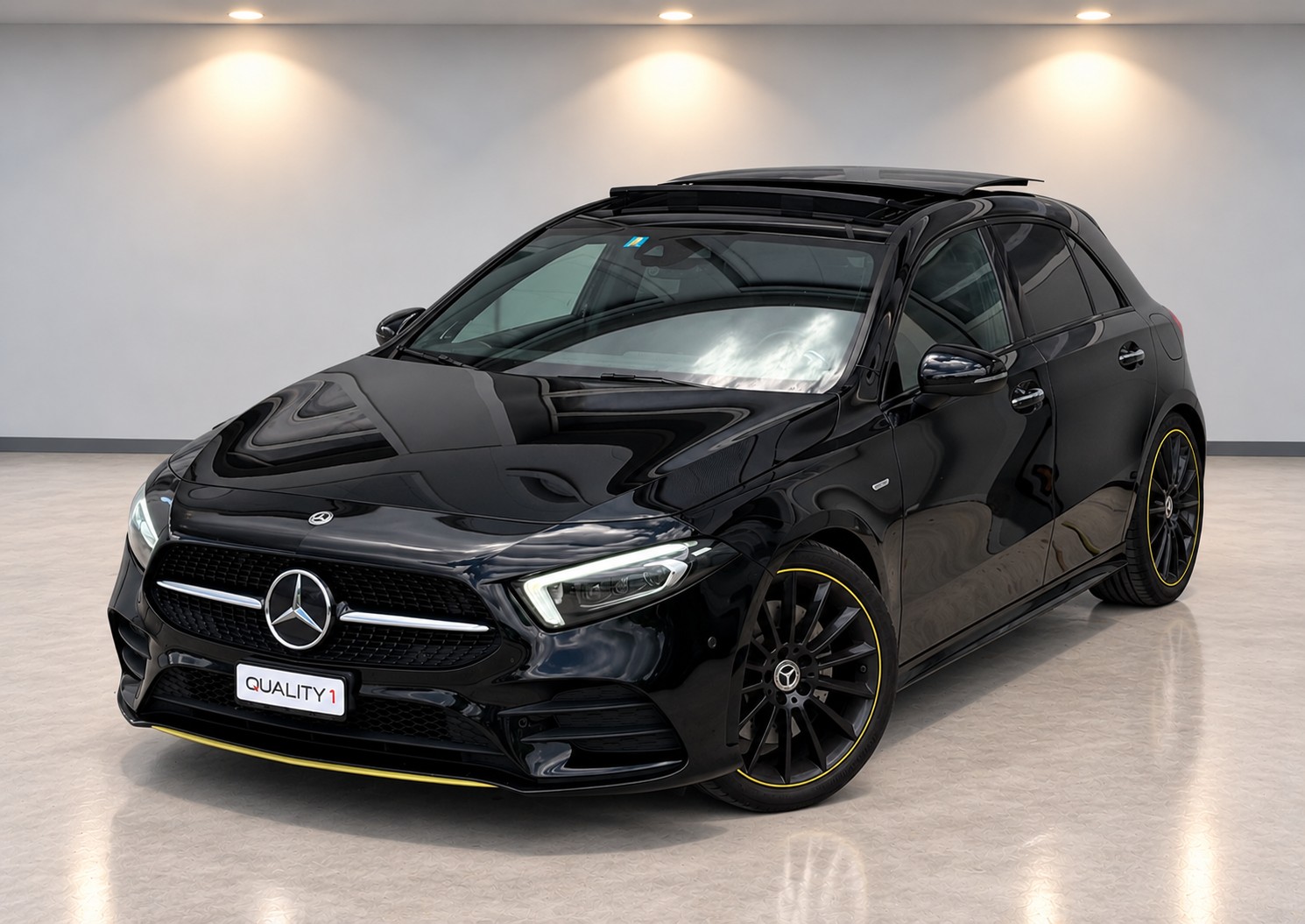 MERCEDES-BENZ A 250 4Matic AMG Line 4Matic 7G-DCT - Edition 1-image-1