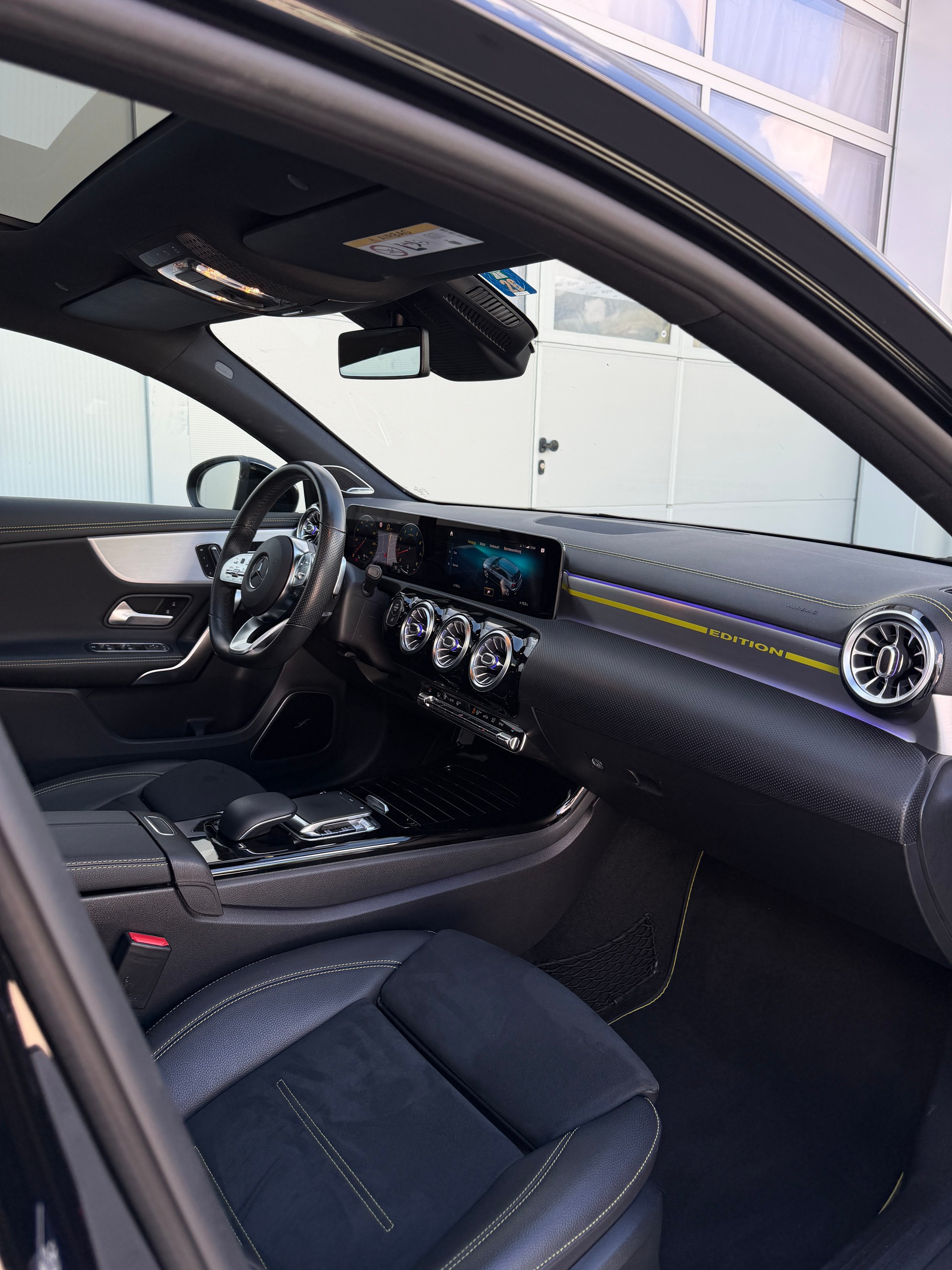 MERCEDES-BENZ A 250 4Matic AMG Line 4Matic 7G-DCT-image-10