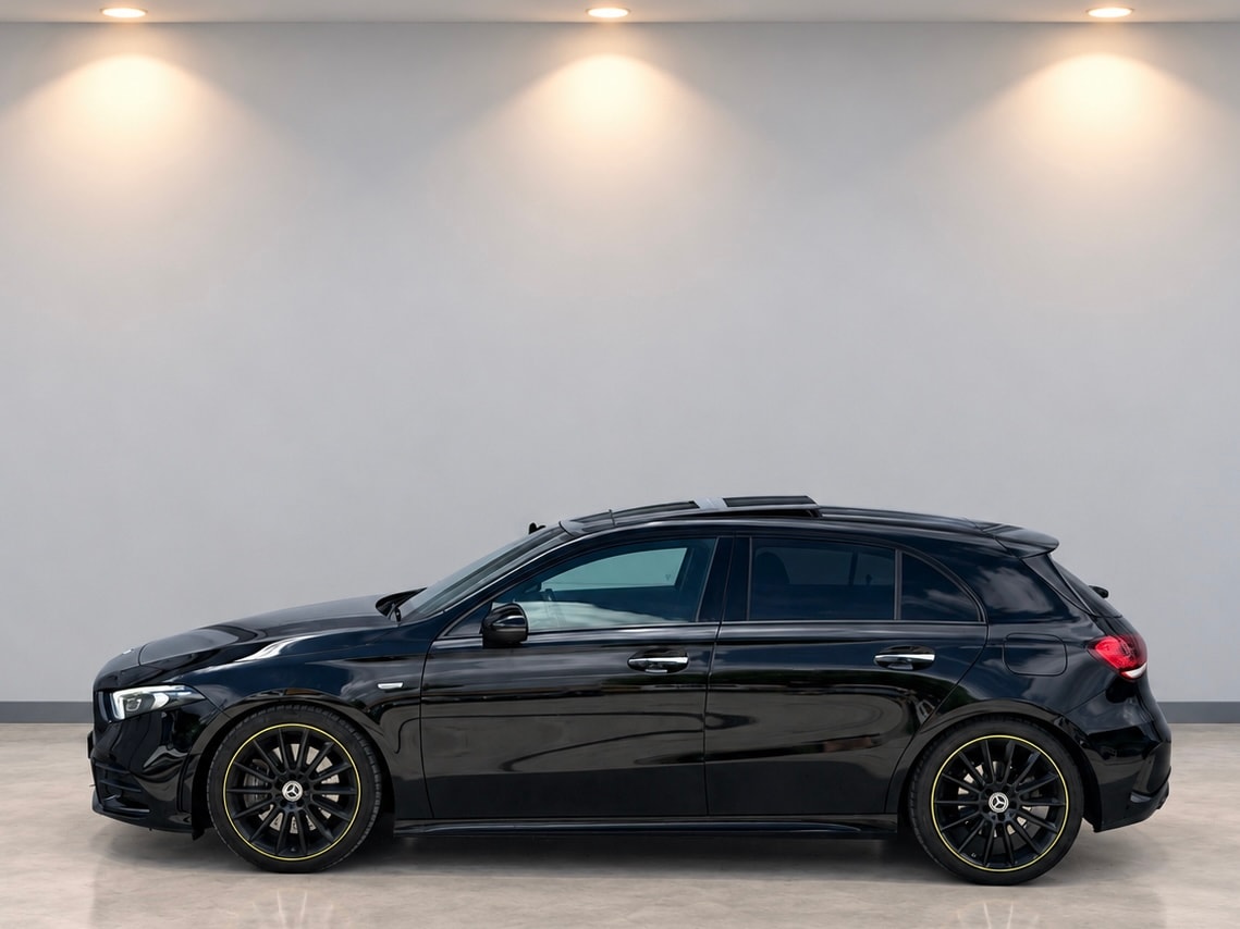 MERCEDES-BENZ A 250 4Matic AMG Line 4Matic 7G-DCT - Edition 1-image-2