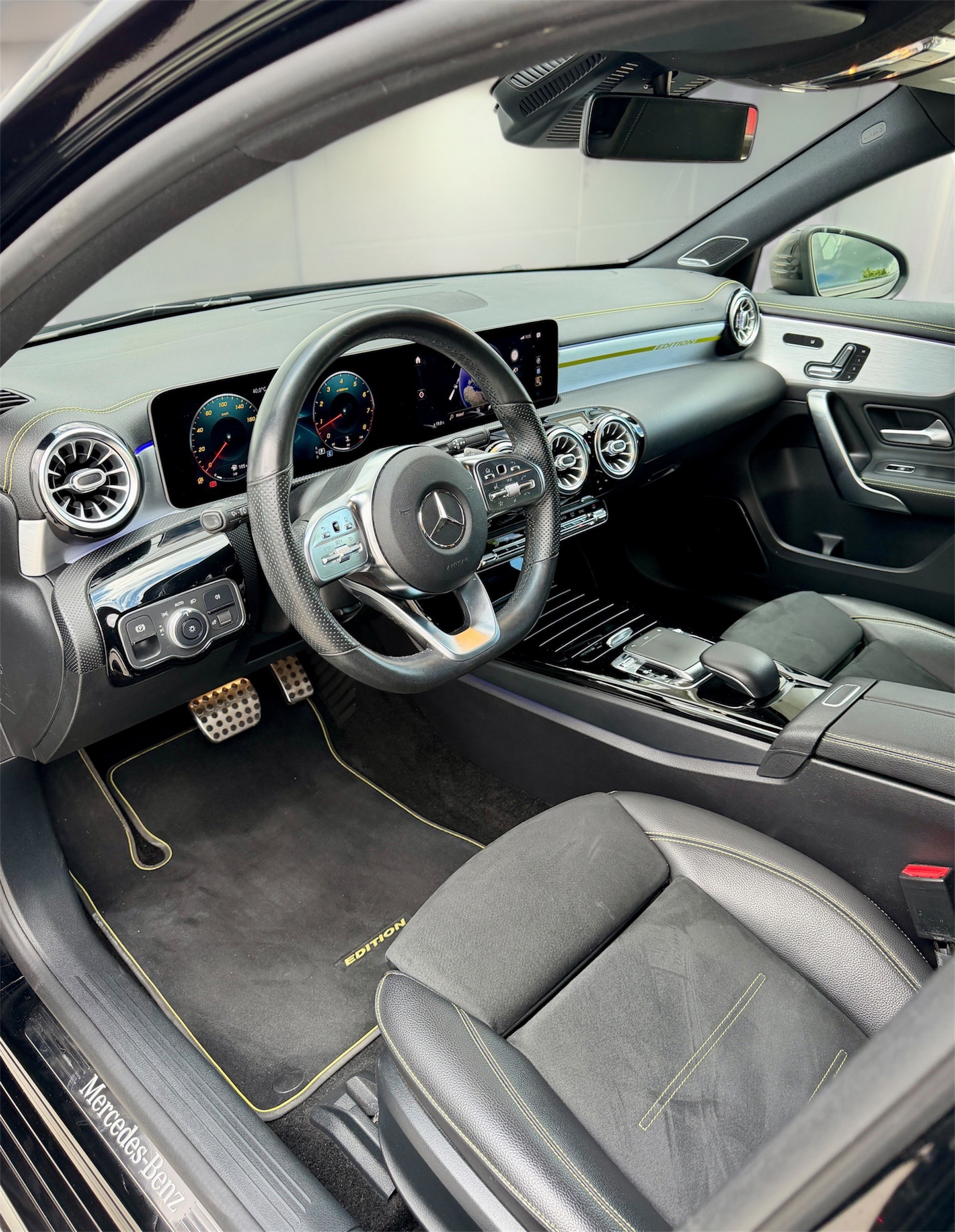 MERCEDES-BENZ A 250 4Matic AMG Line 4Matic 7G-DCT - Edition 1-image-8