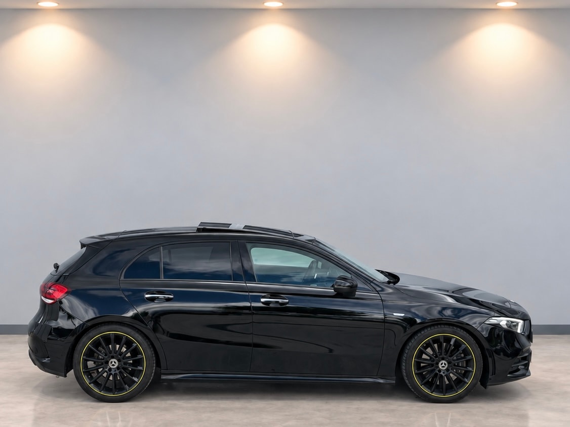 MERCEDES-BENZ A 250 4Matic AMG Line 4Matic 7G-DCT - Edition 1-image-6