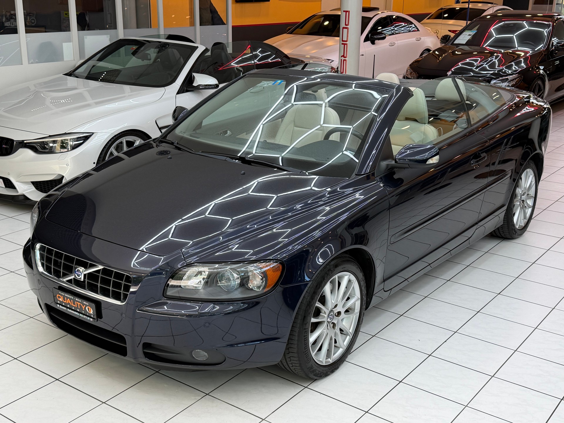 VOLVO C70 Cabriolet 2.5 20V T5 220 Summum-image-5