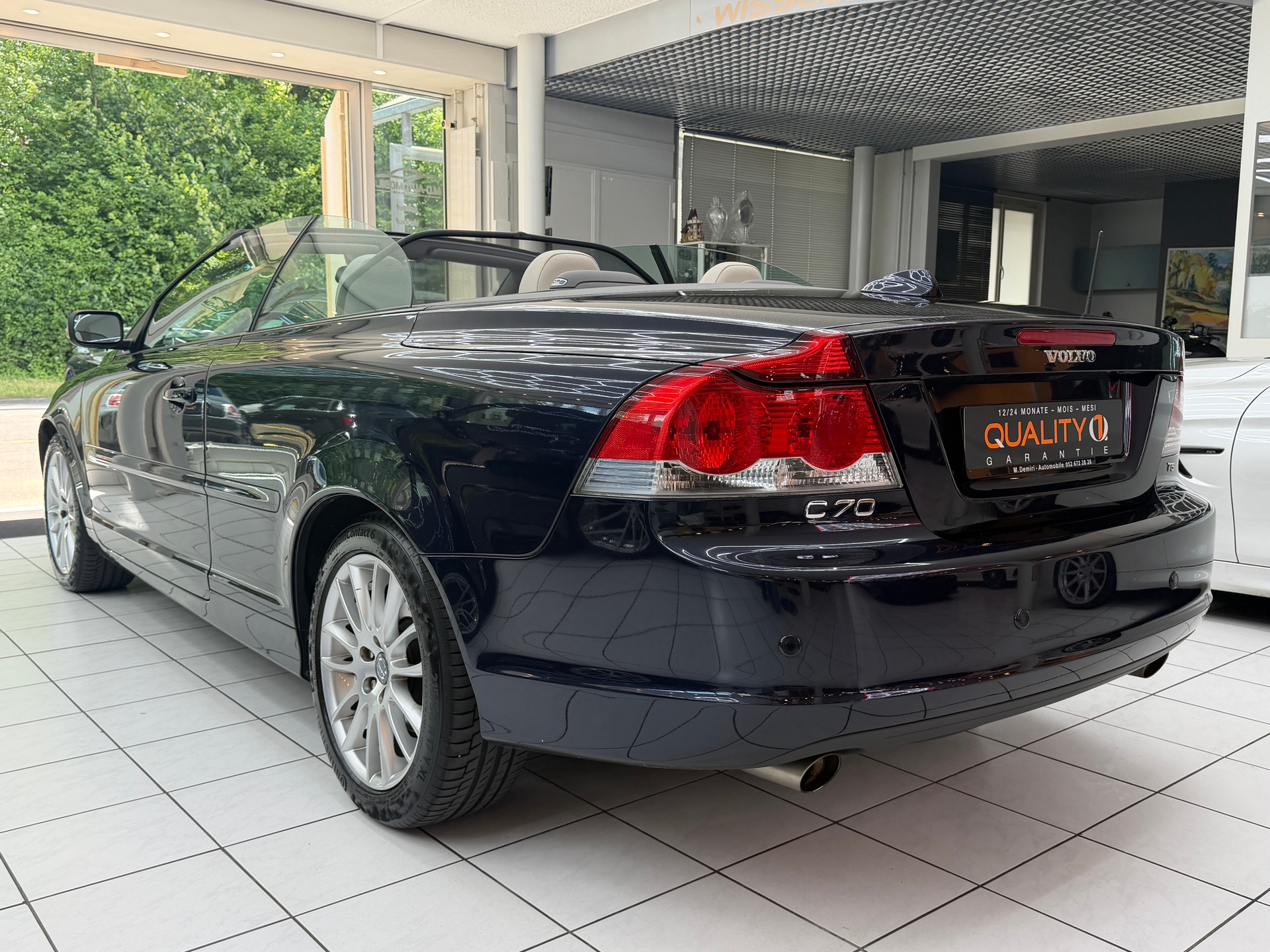 VOLVO C70 Cabriolet 2.5 20V T5 220 Summum-image-6