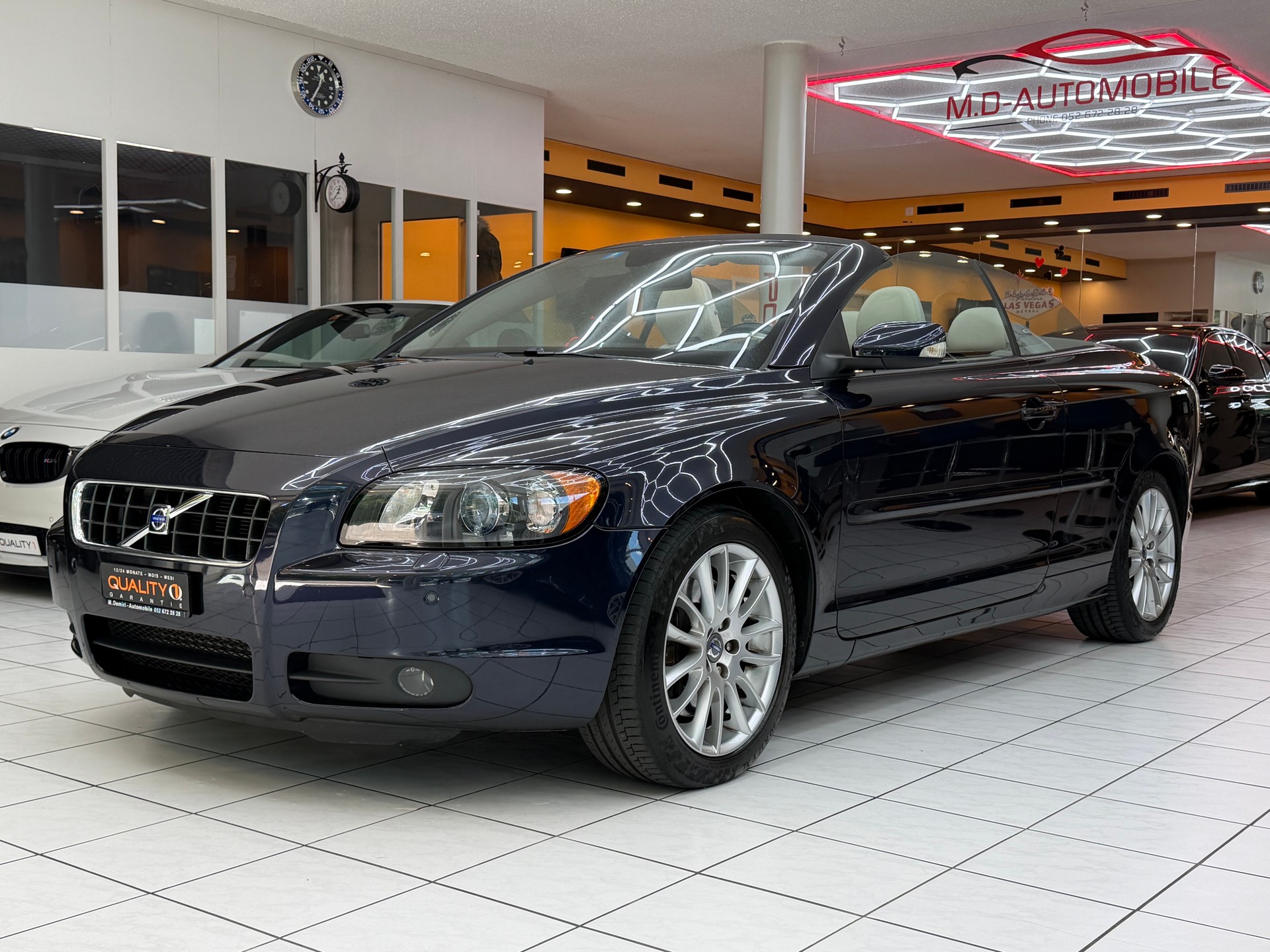 VOLVO C70 Cabriolet 2.5 20V T5 220 Summum-image-4