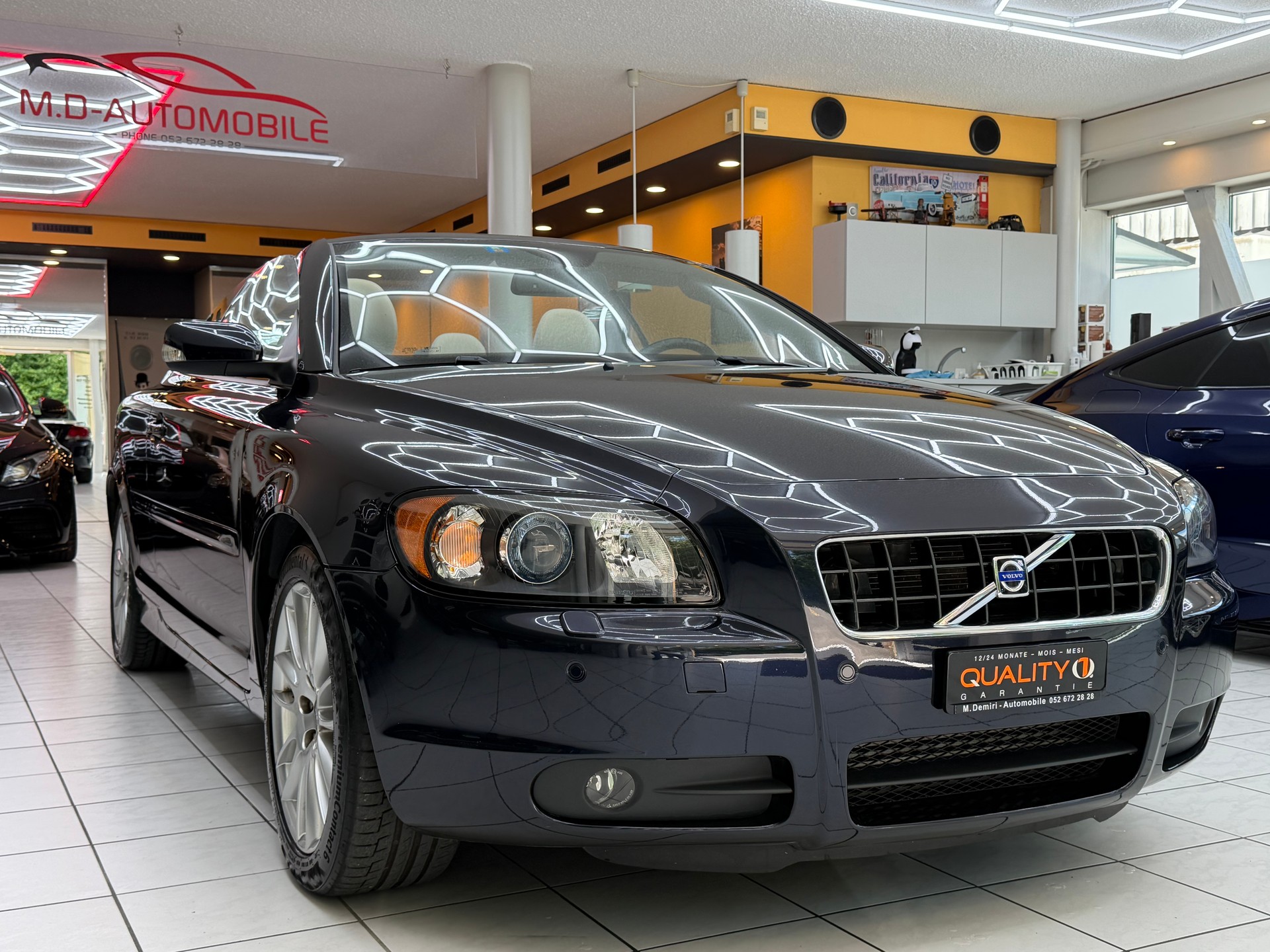 VOLVO C70 Cabriolet 2.5 20V T5 220 Summum-image-3