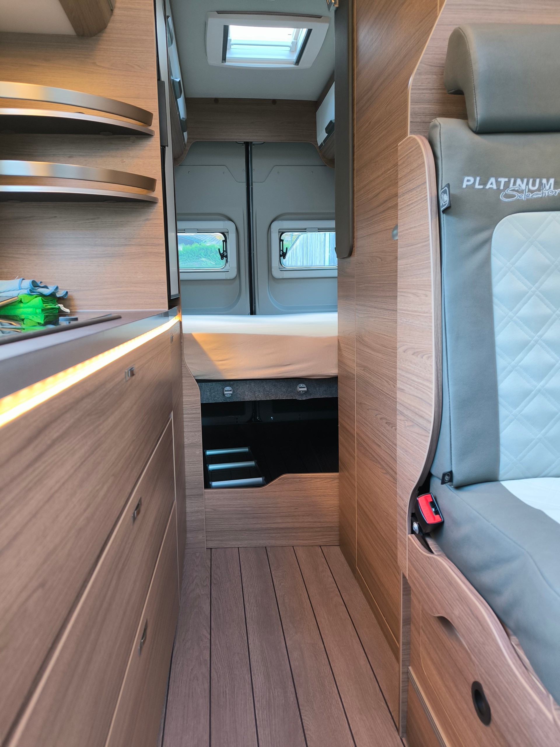 KNAUS-image-5