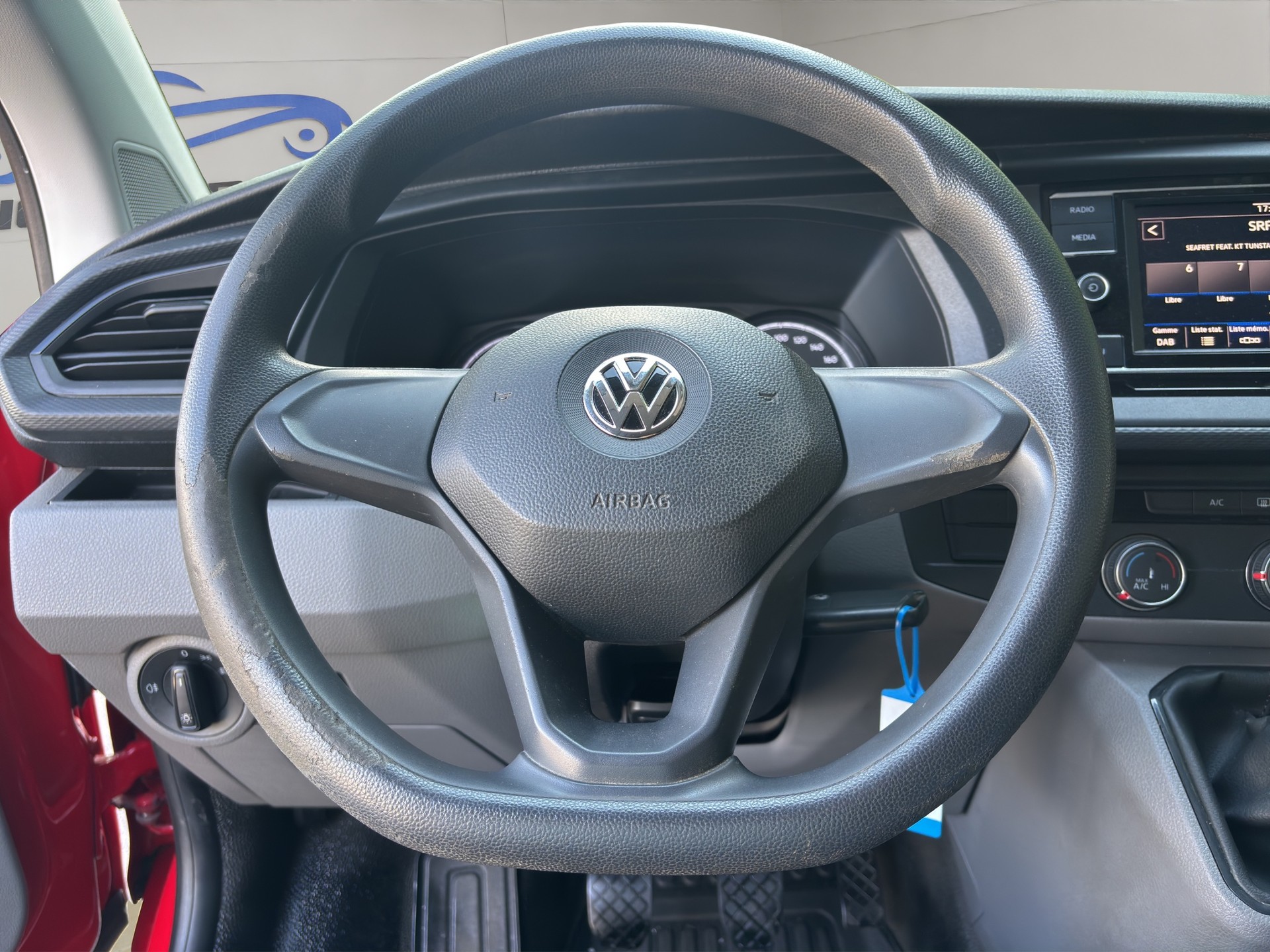 VW T6.1 2.0 TDI-image-9