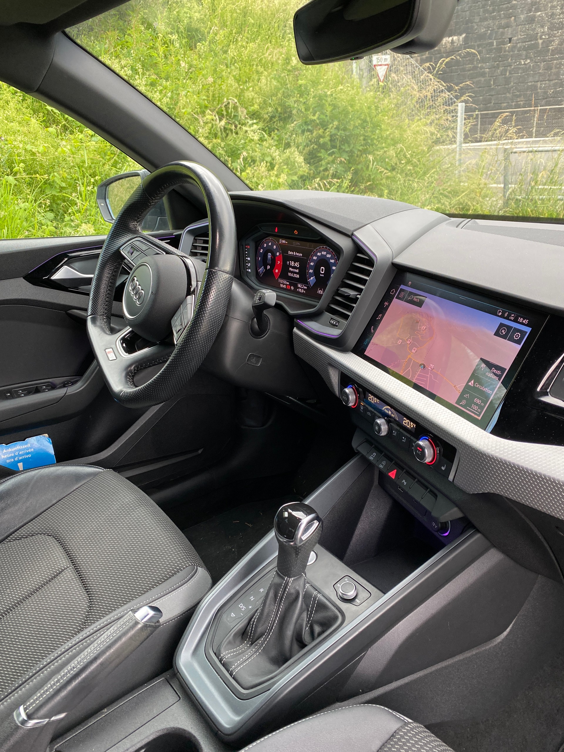 AUDI A1 Sportback 30 TFSI S Line S-tronic-image-10