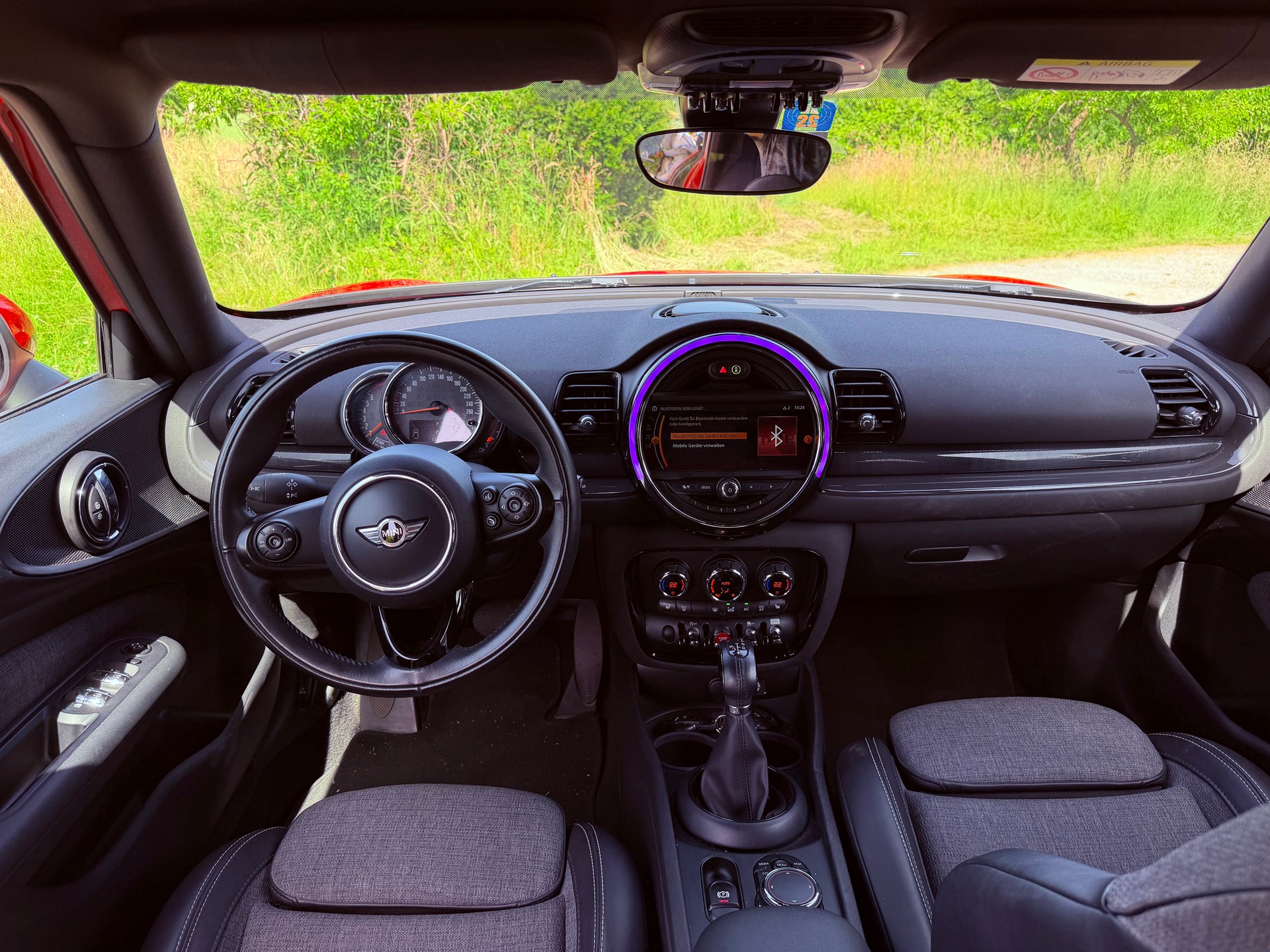 MINI CLUBMAN-image-4