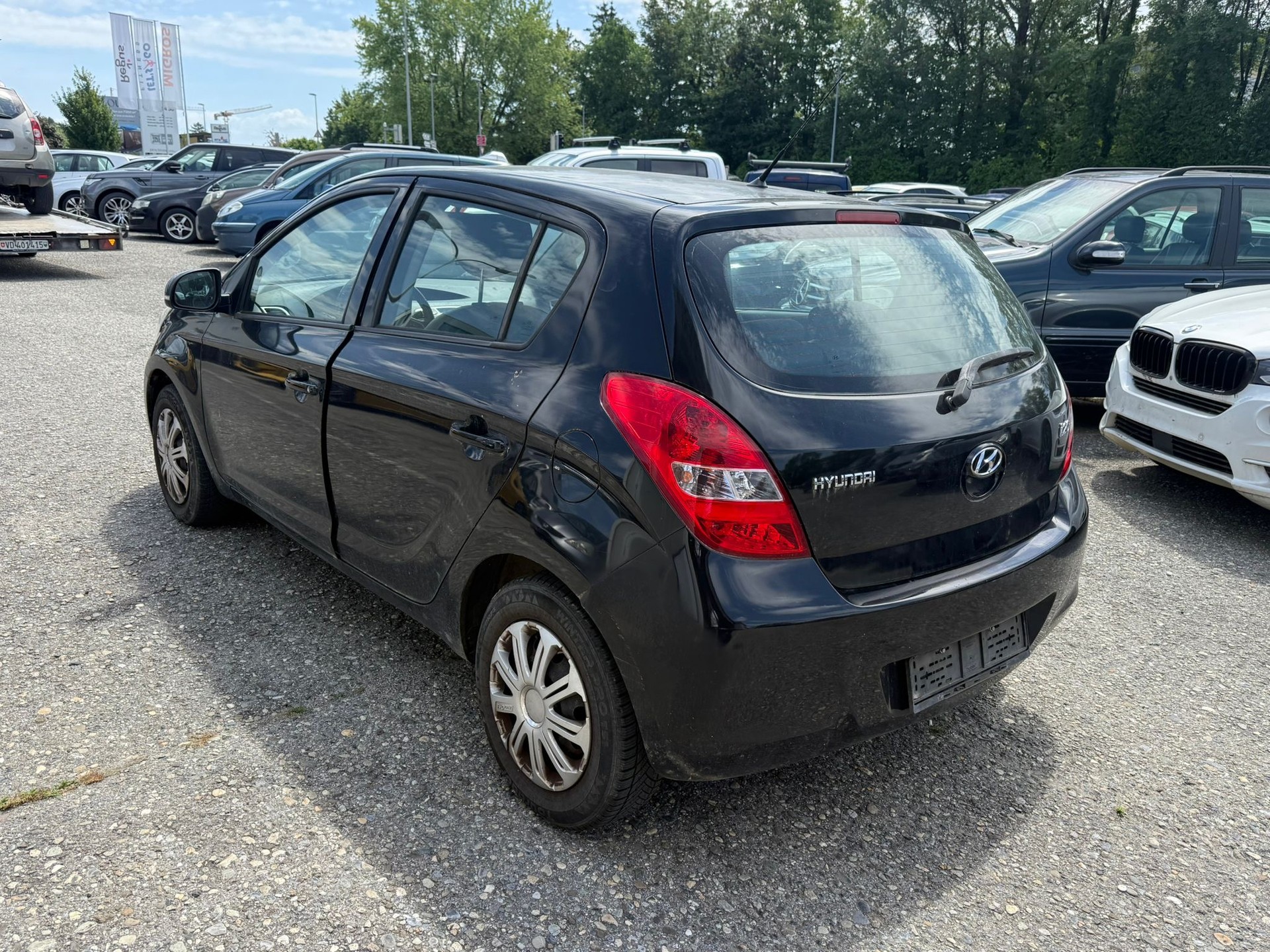 HYUNDAI i20 1.6 Premium-image-2