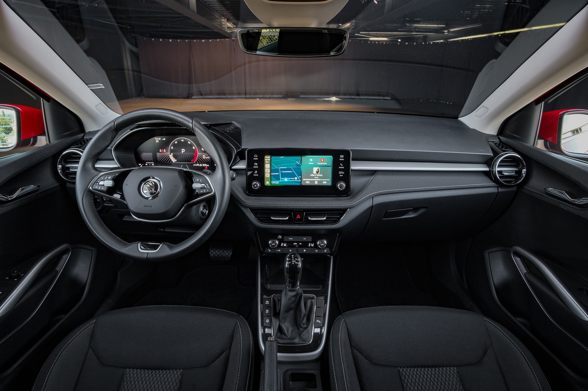 SKODA Fabia 1.0 TSI Top Selection DSG-image-14