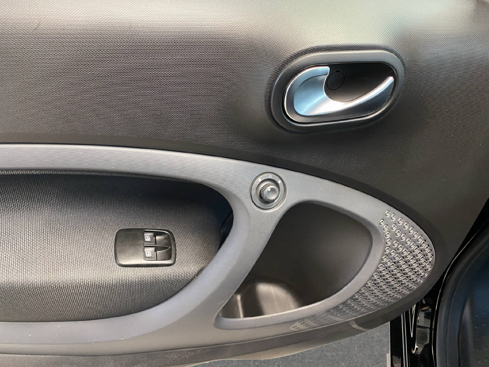 SMART Fortwo Coupé 1.0 71 Passion twinamic-image-11