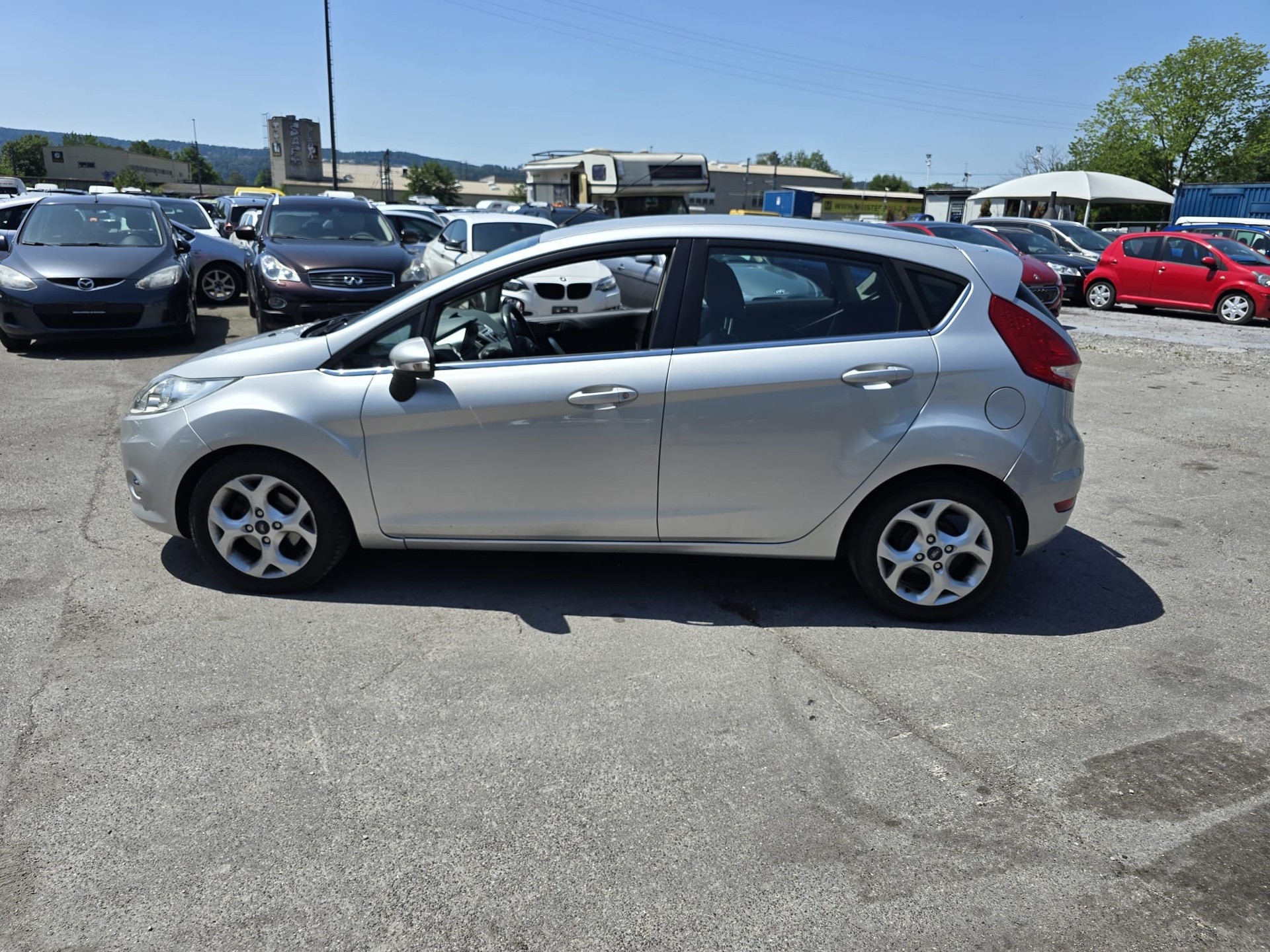 FORD Fiesta 1.6 16V TDCi Titanium-image-6